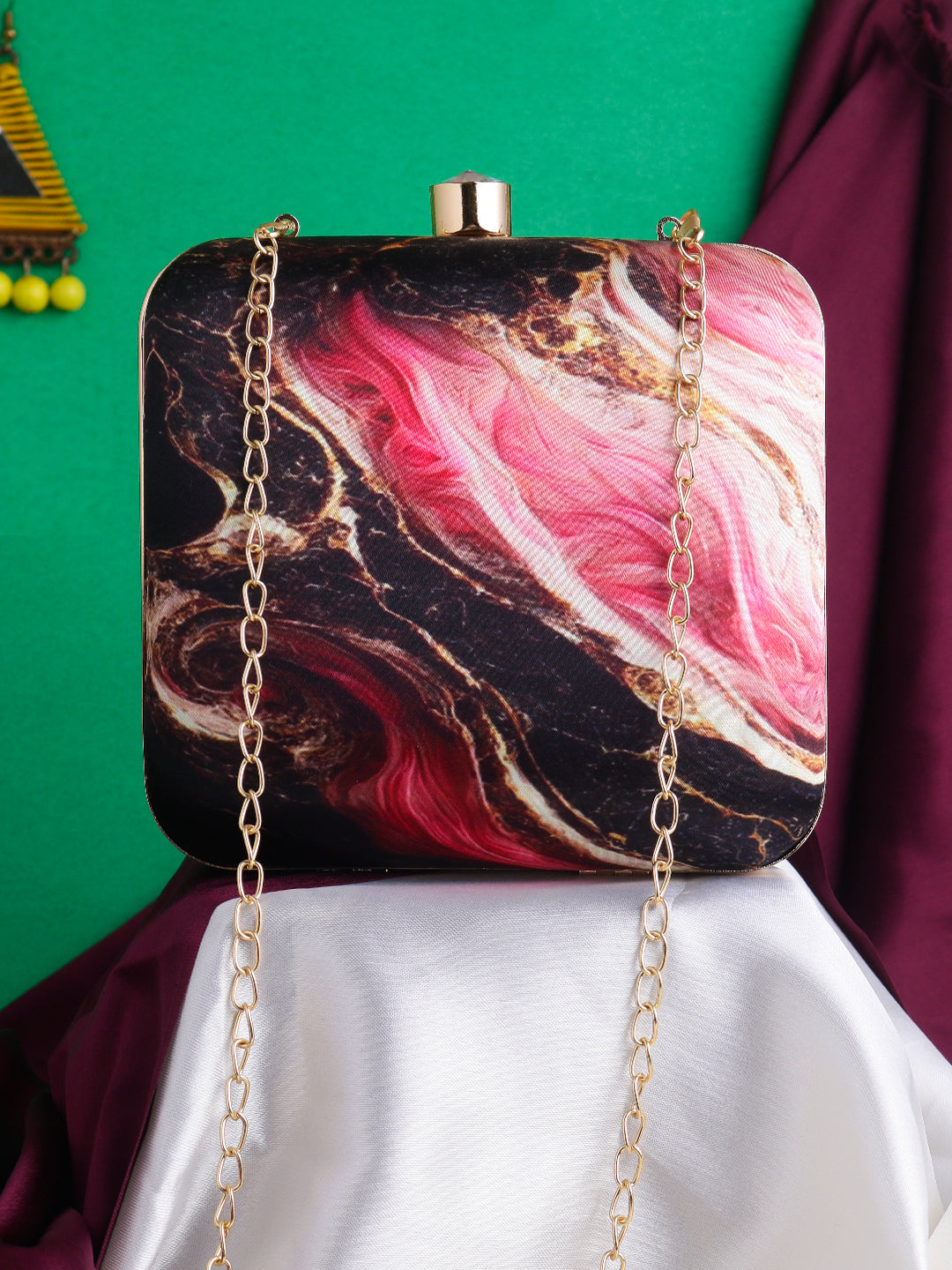 Swisni square printed clutch bag