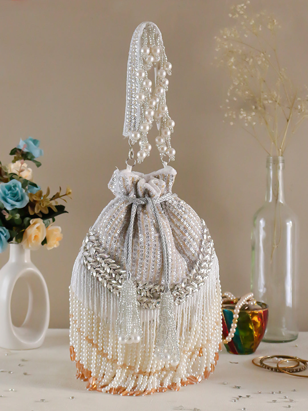 Swisni white crystal potli bag new