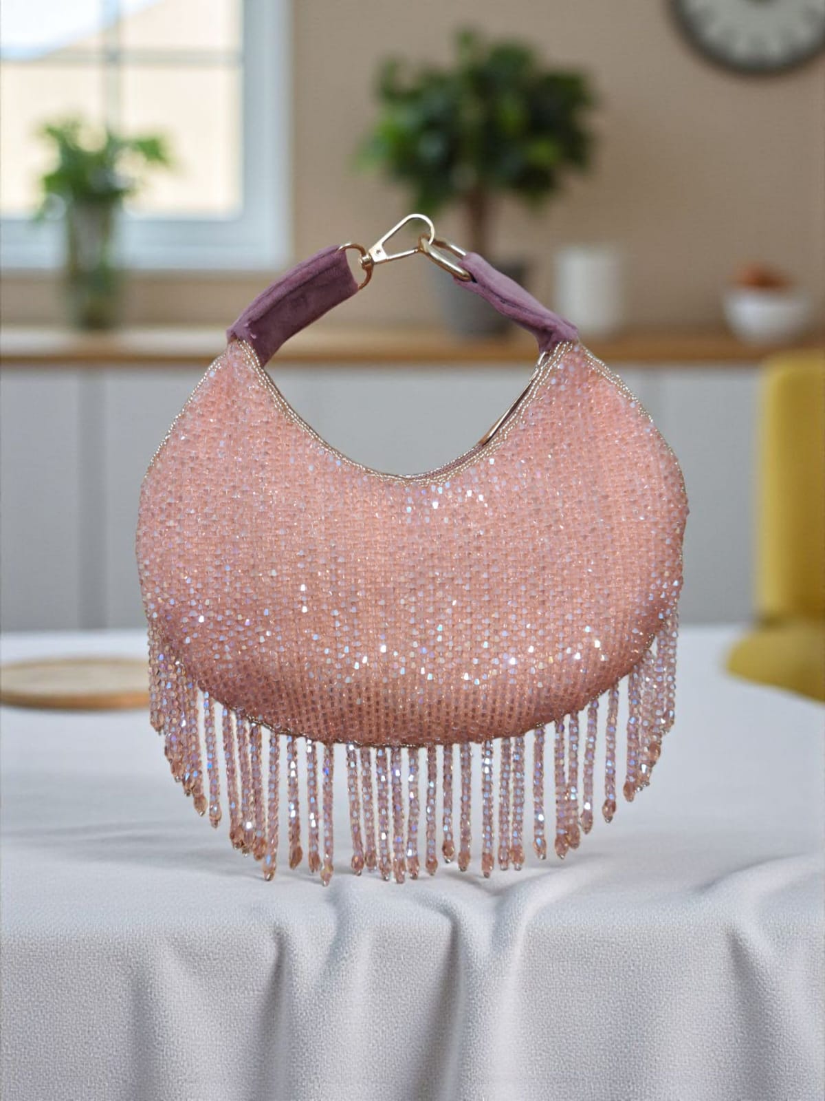 mauve crystal moon cultch