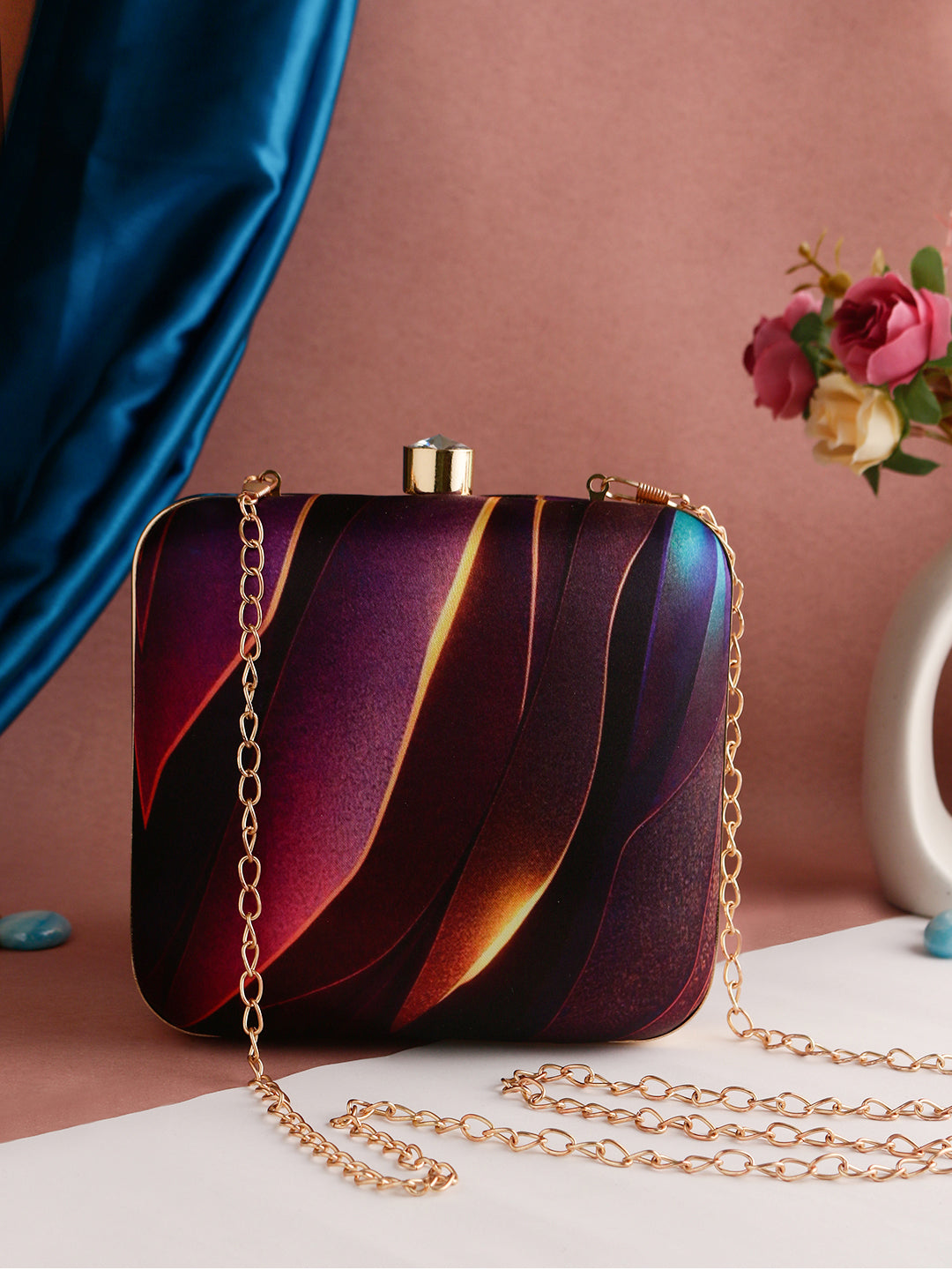 Swisni square printed clutch bag