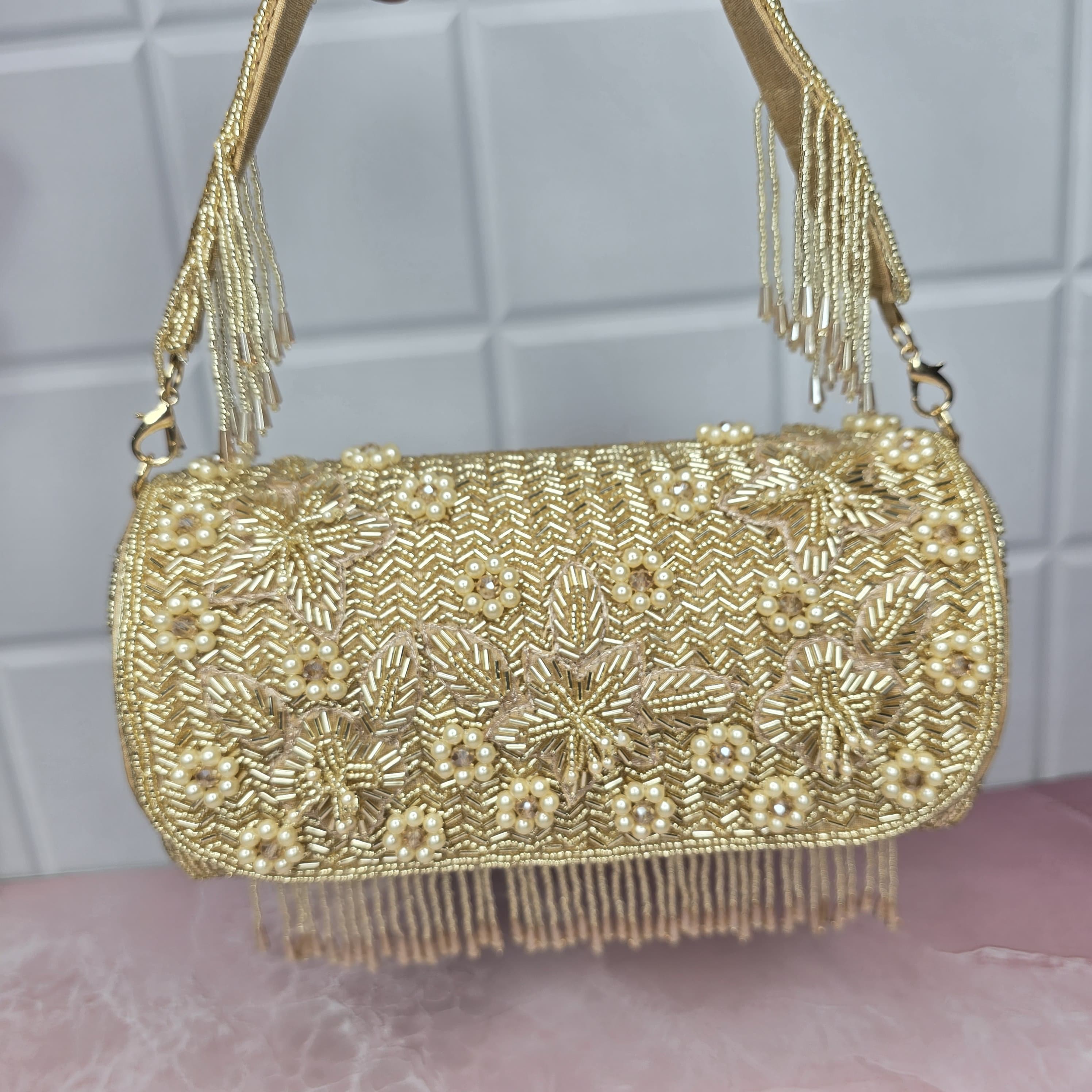 designer-mirror-potli