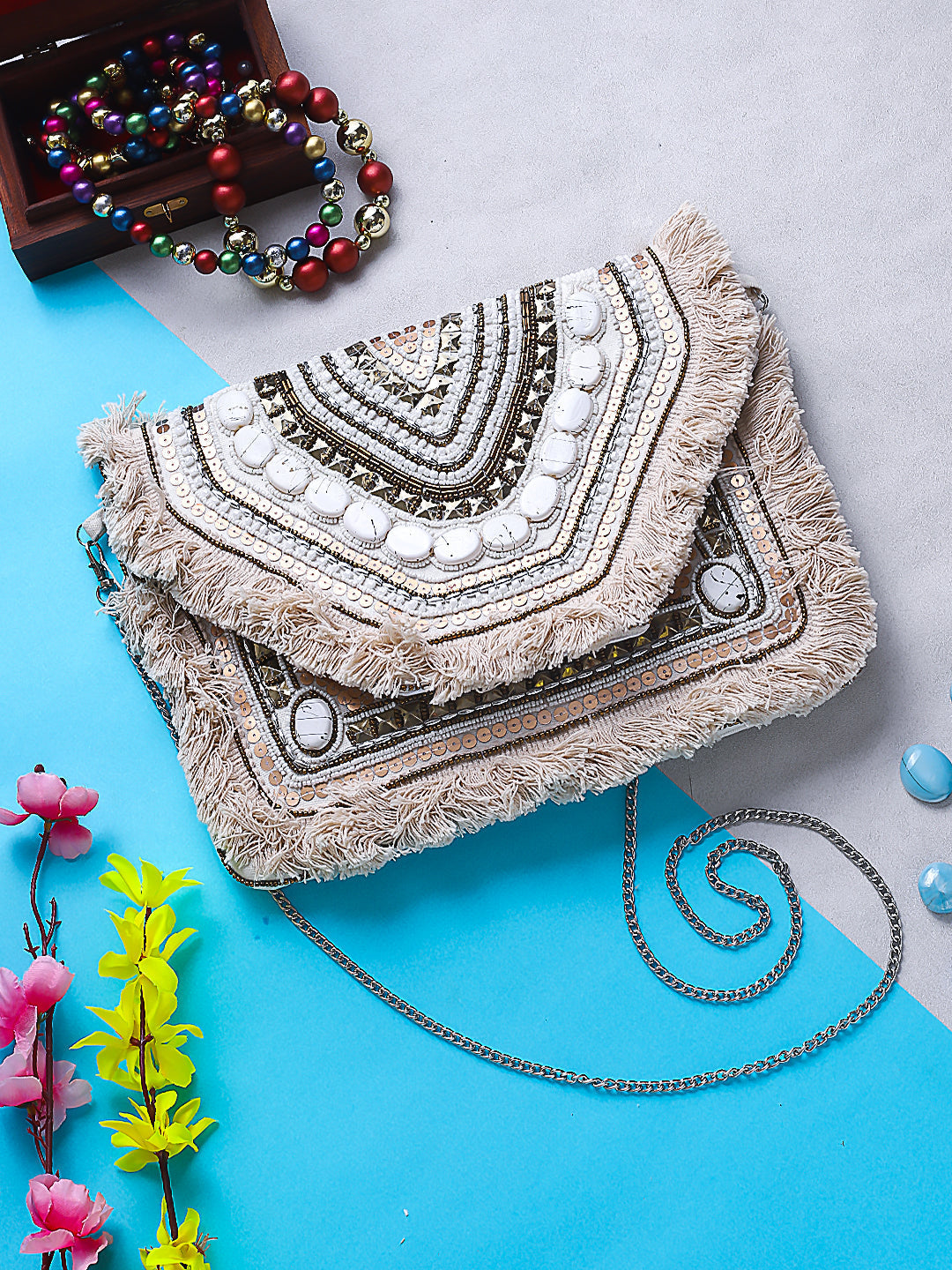 Swisni white banjara boho bag