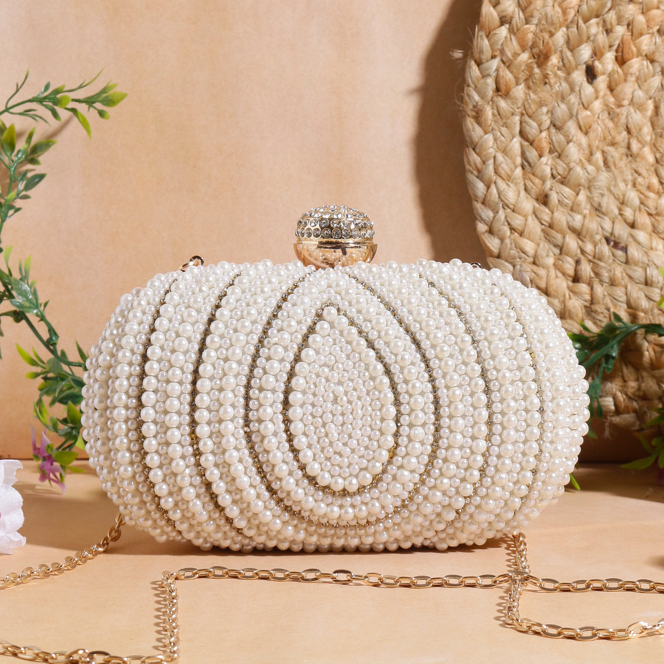 pearly oval clutch