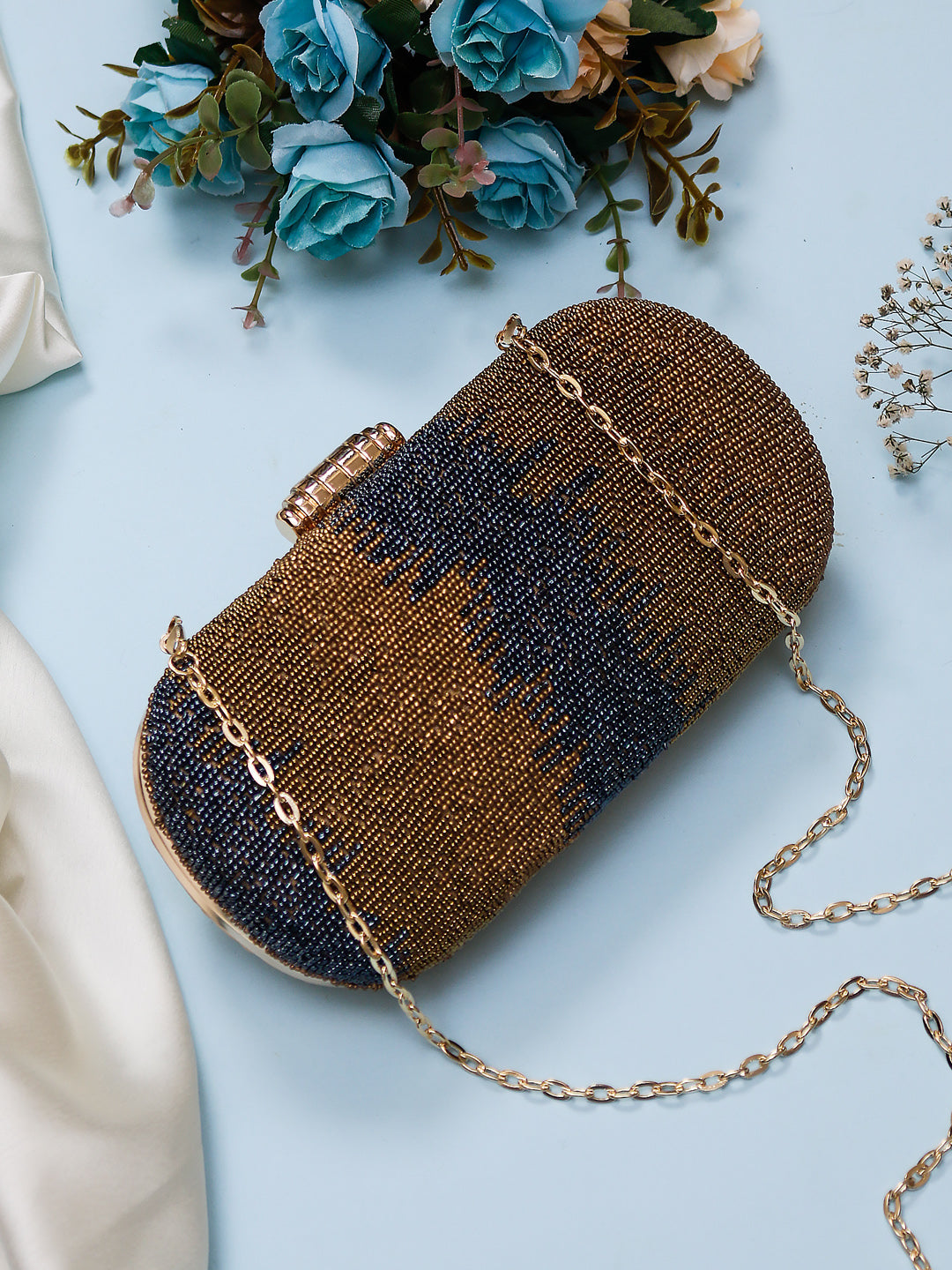 beaded tiktok style clutch