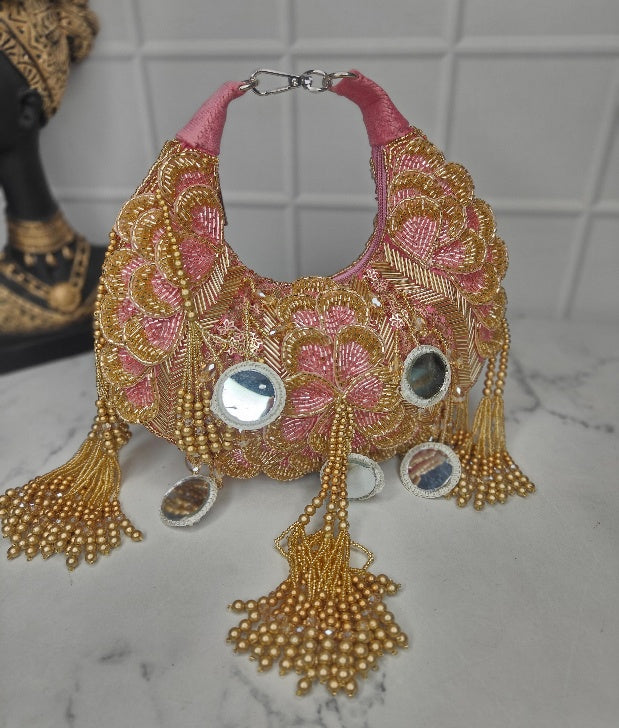 VRPS Handicrafts SWIS-1529 Front View