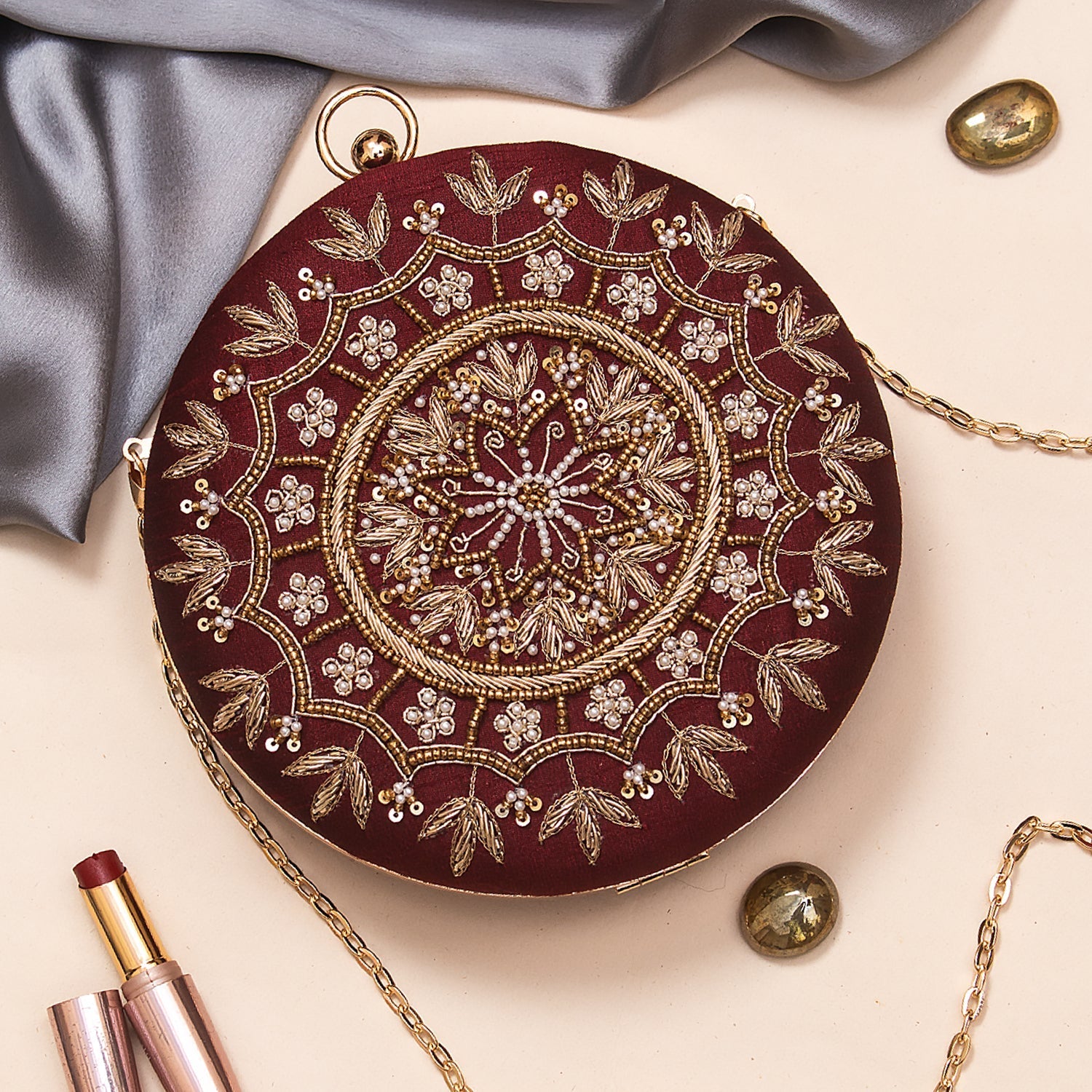 marron round clutch