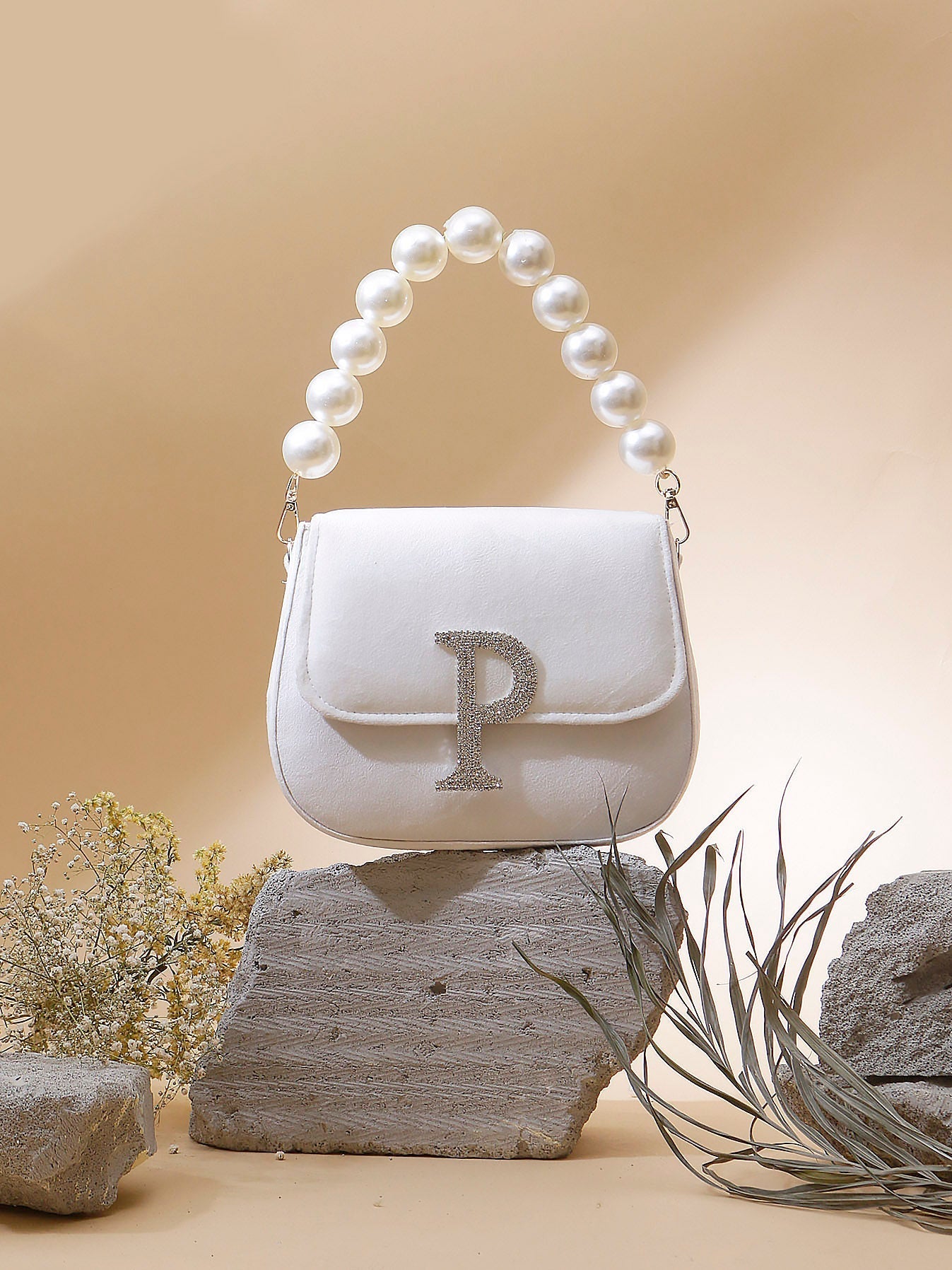 Swisni white monogram alphabet clutch bag