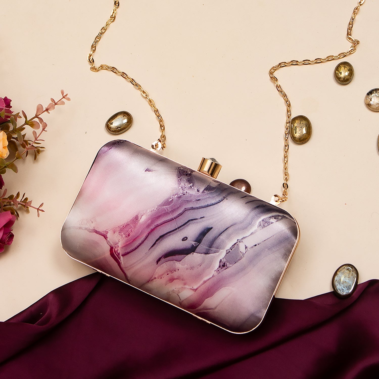 printed clutch