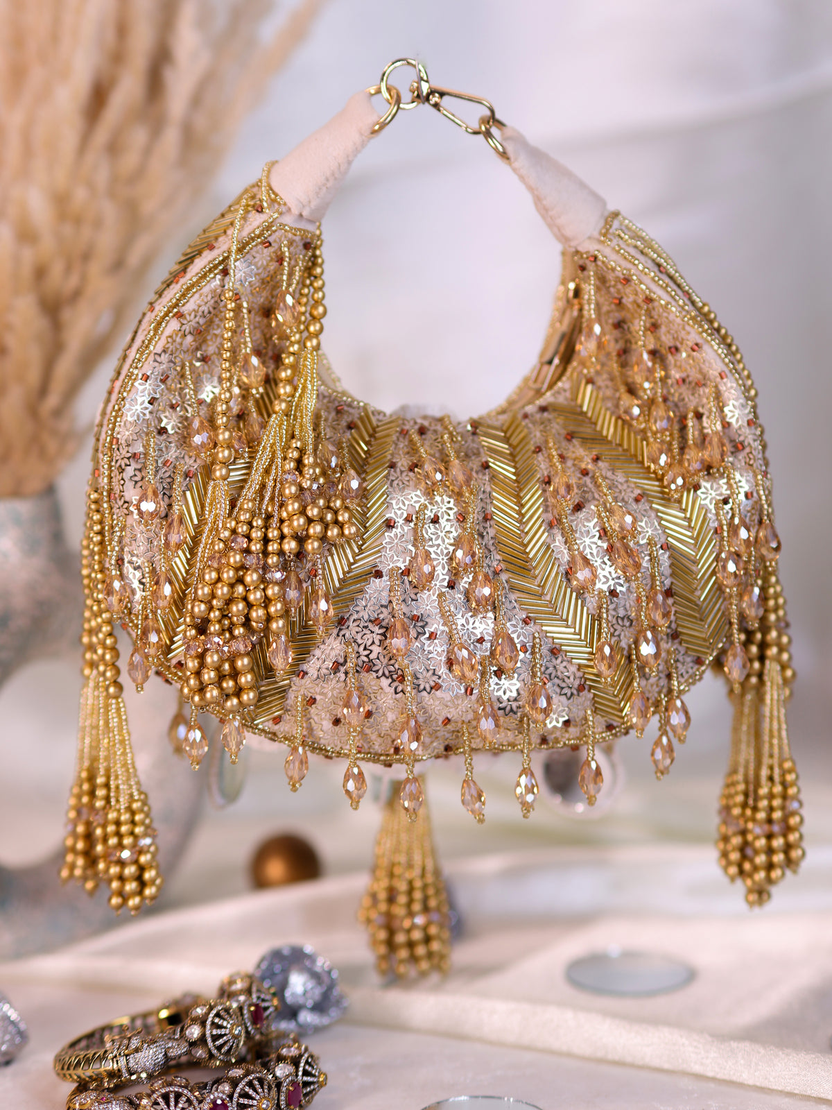 VRPS Moon Bags | Handcrafted Ethnic Bag | SWIS-1526 | Additional Angle