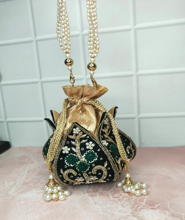 Green Louts Potli