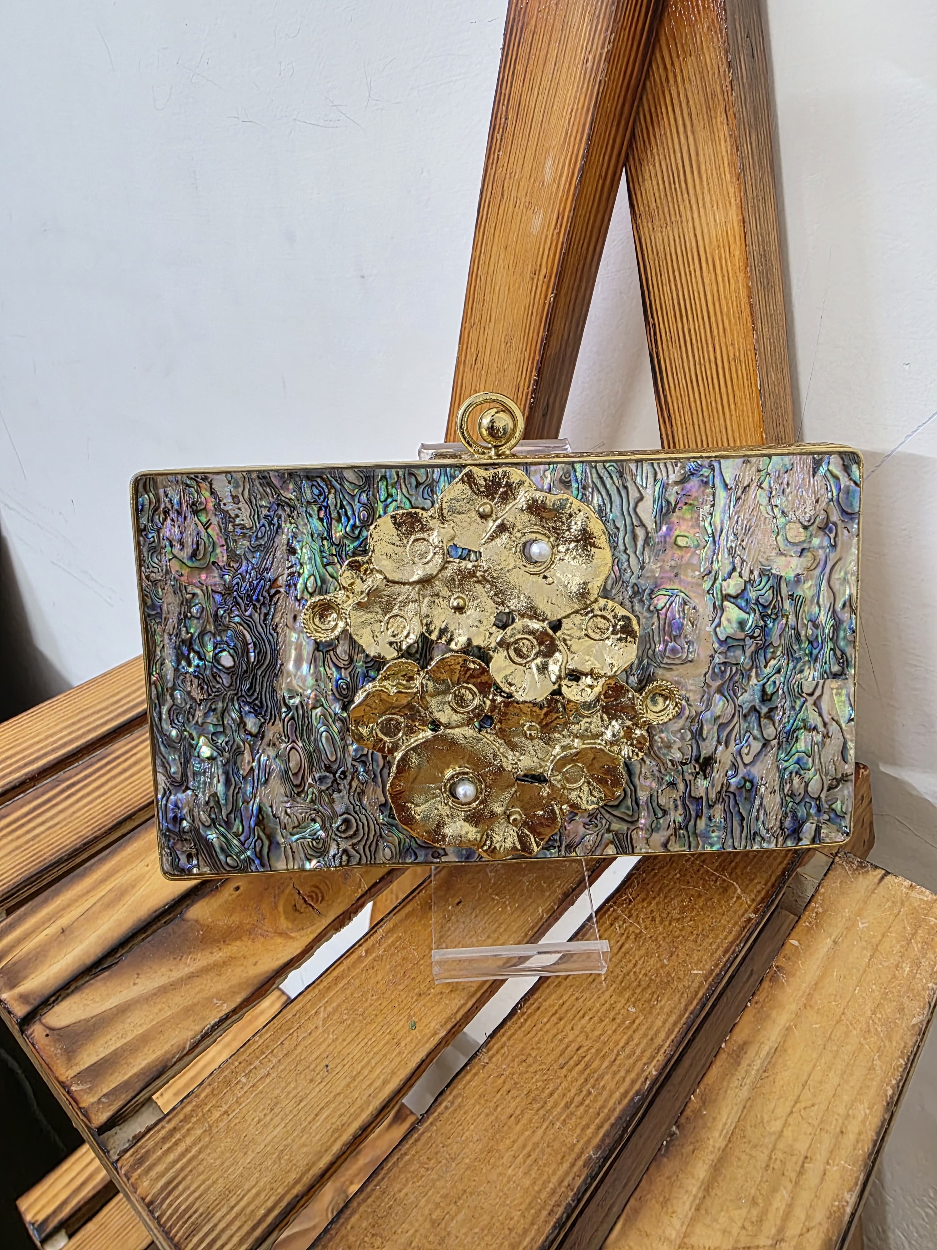 MOP Clutch