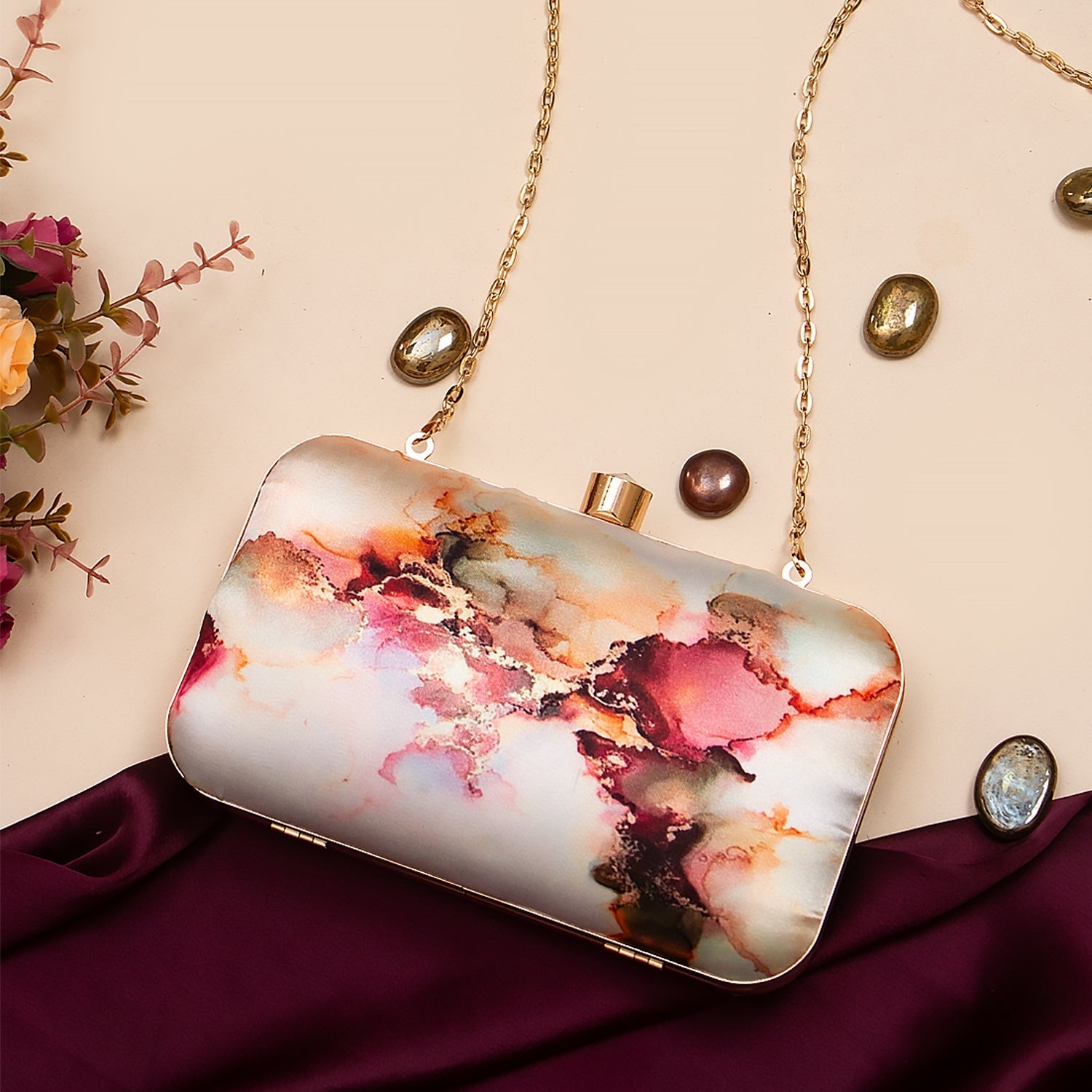 printed clutch