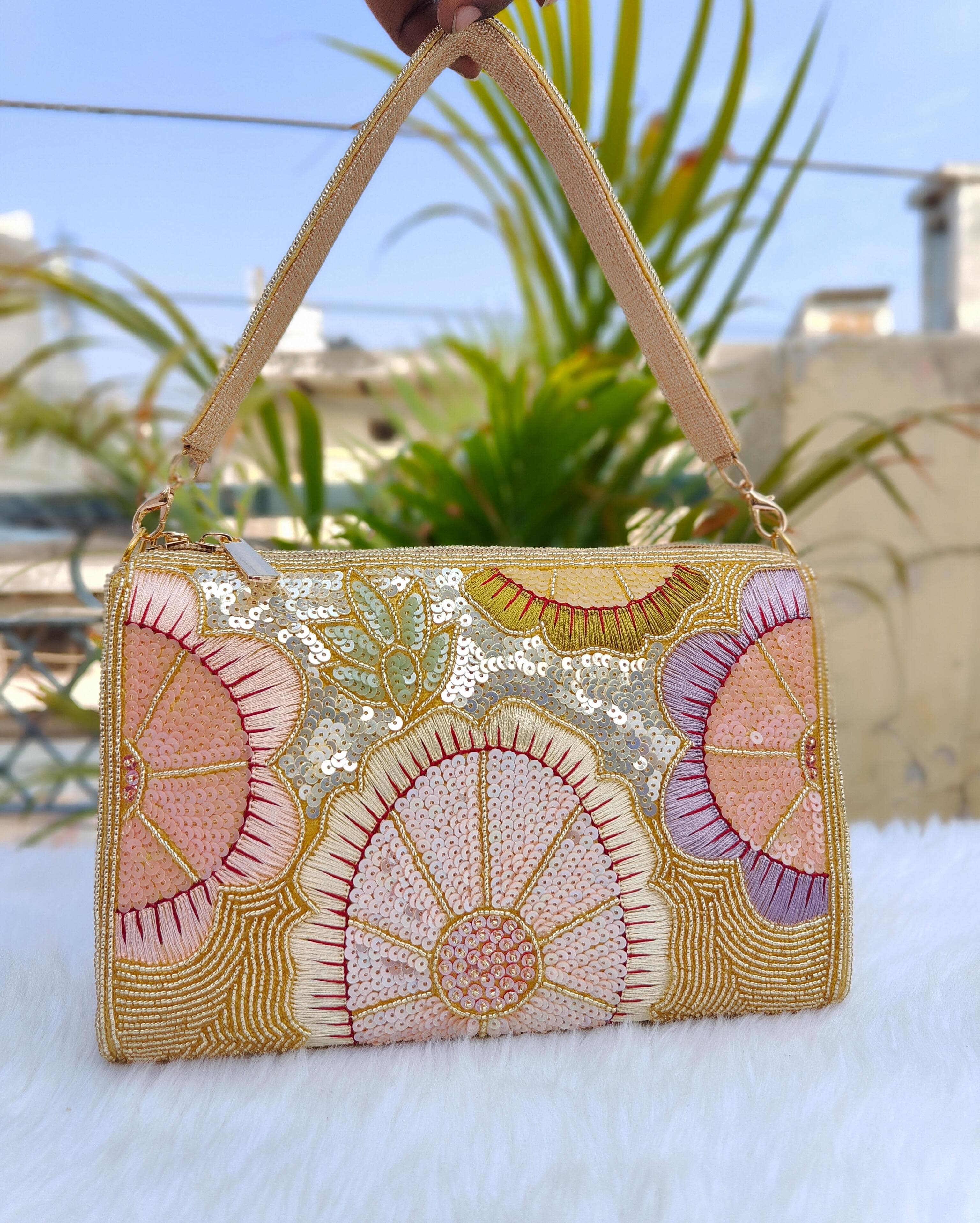 embroidered-clutch-bag-5