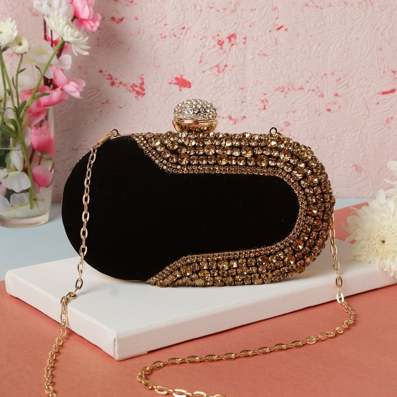 Black Box Clutch For Casual Use