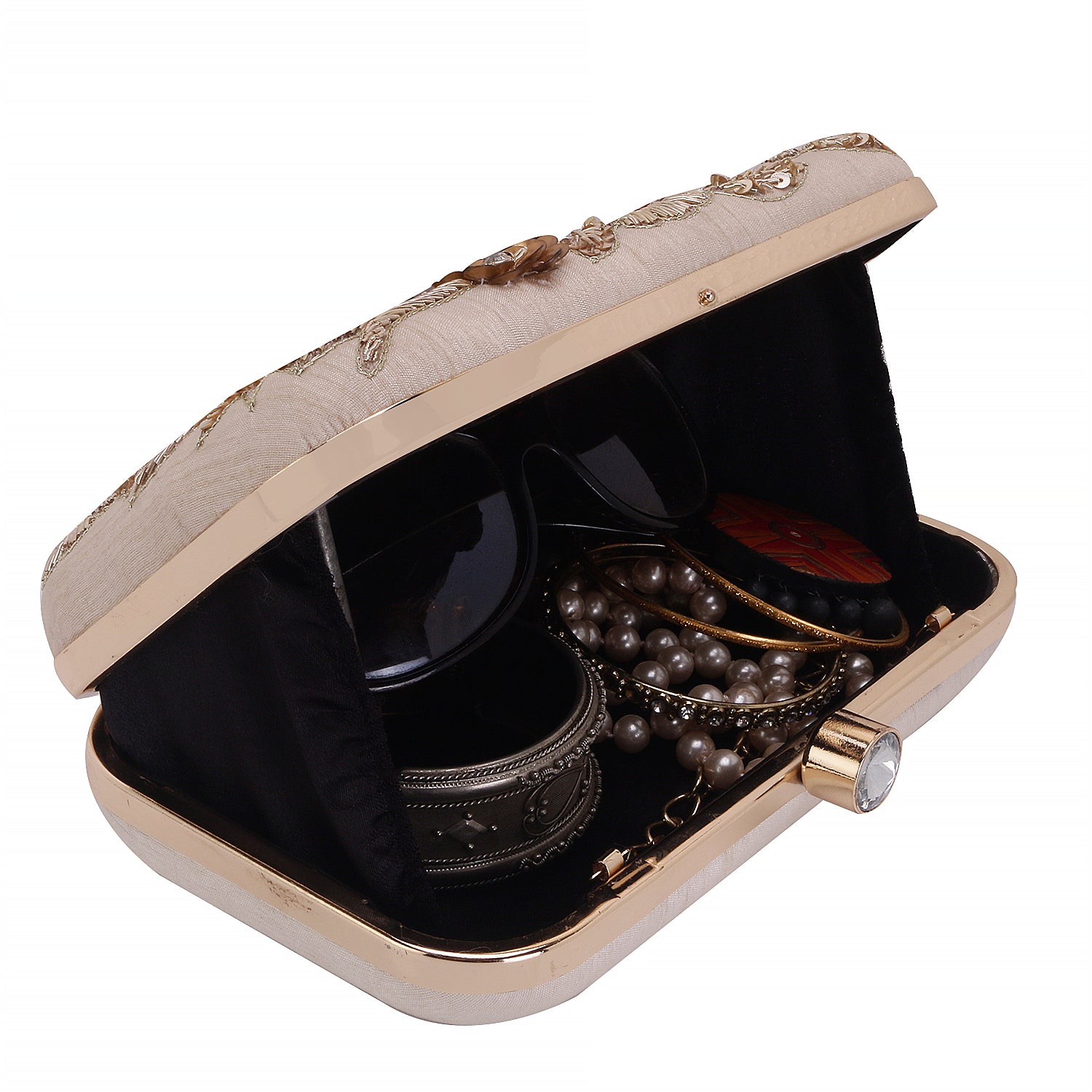 Embroidery dull white clutch