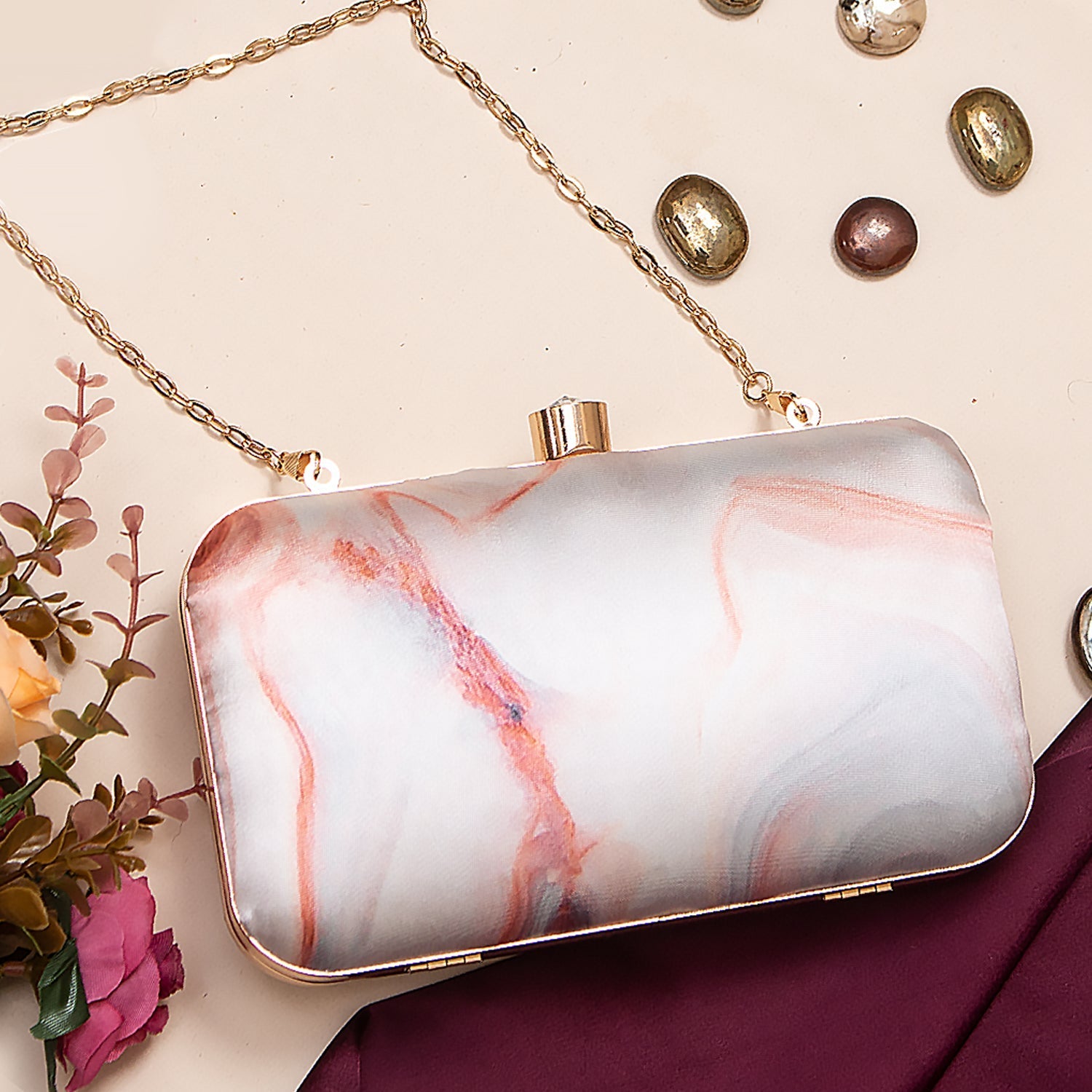 printed clutch