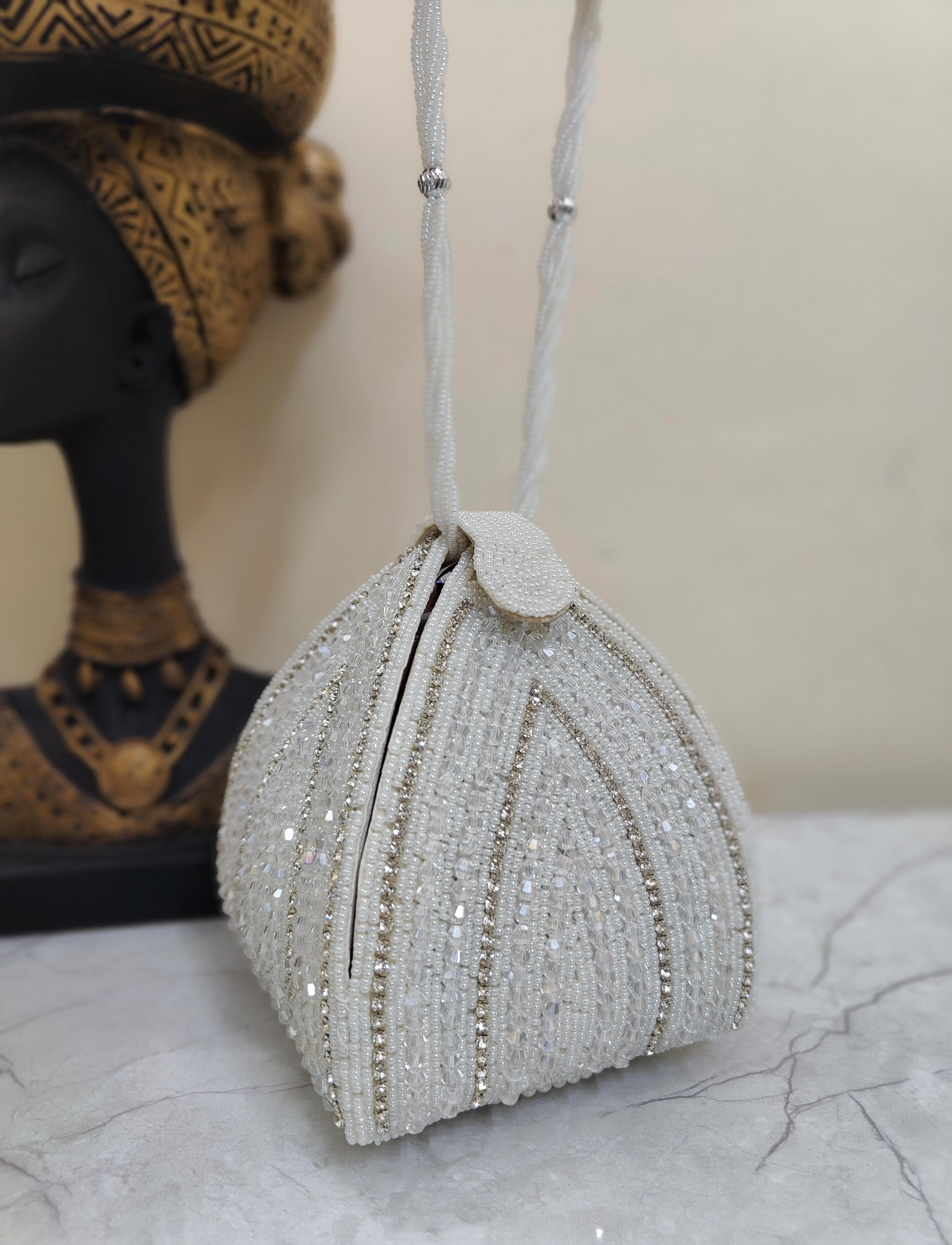 Embroidered clutch Bag
