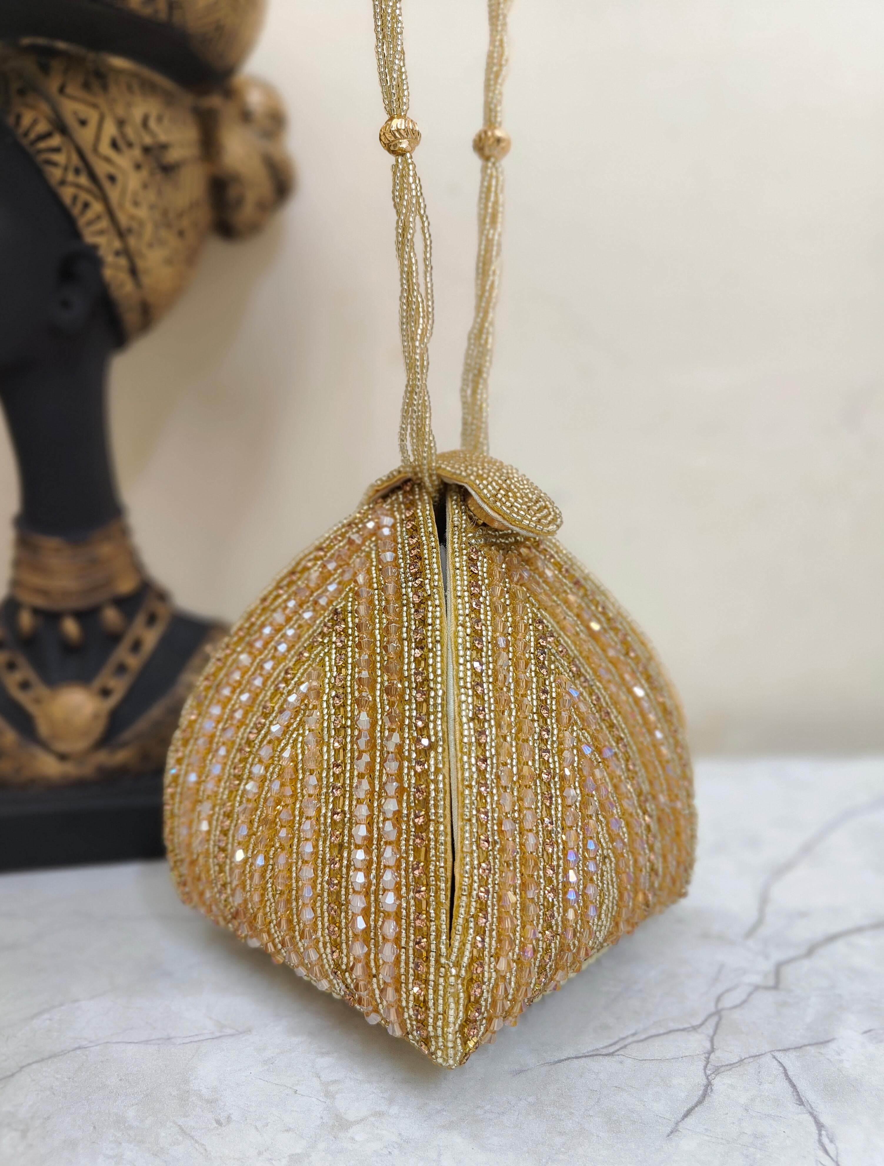 Embroidered clutch Bag