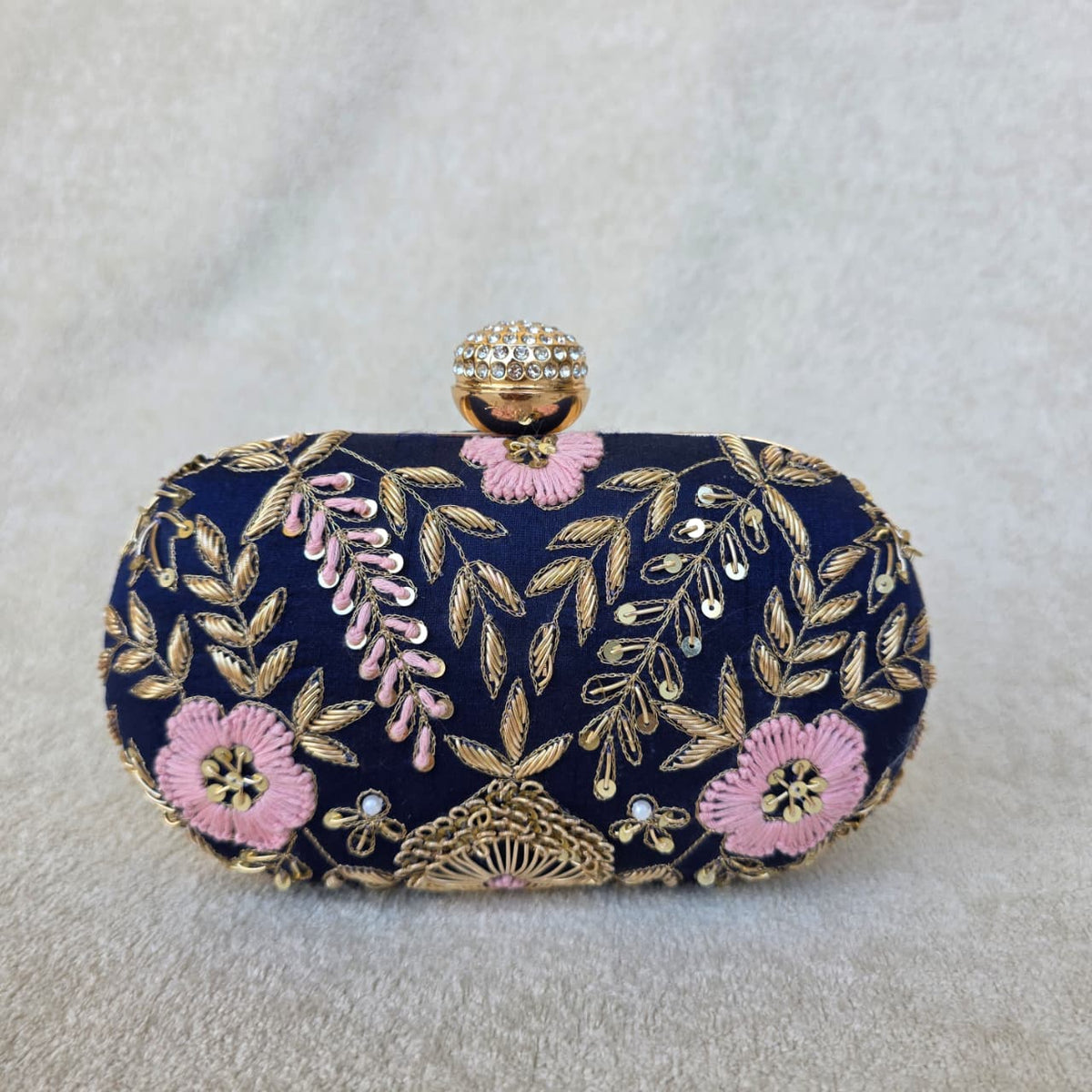 VRPS Handicrafts SWIS-4488 Front View