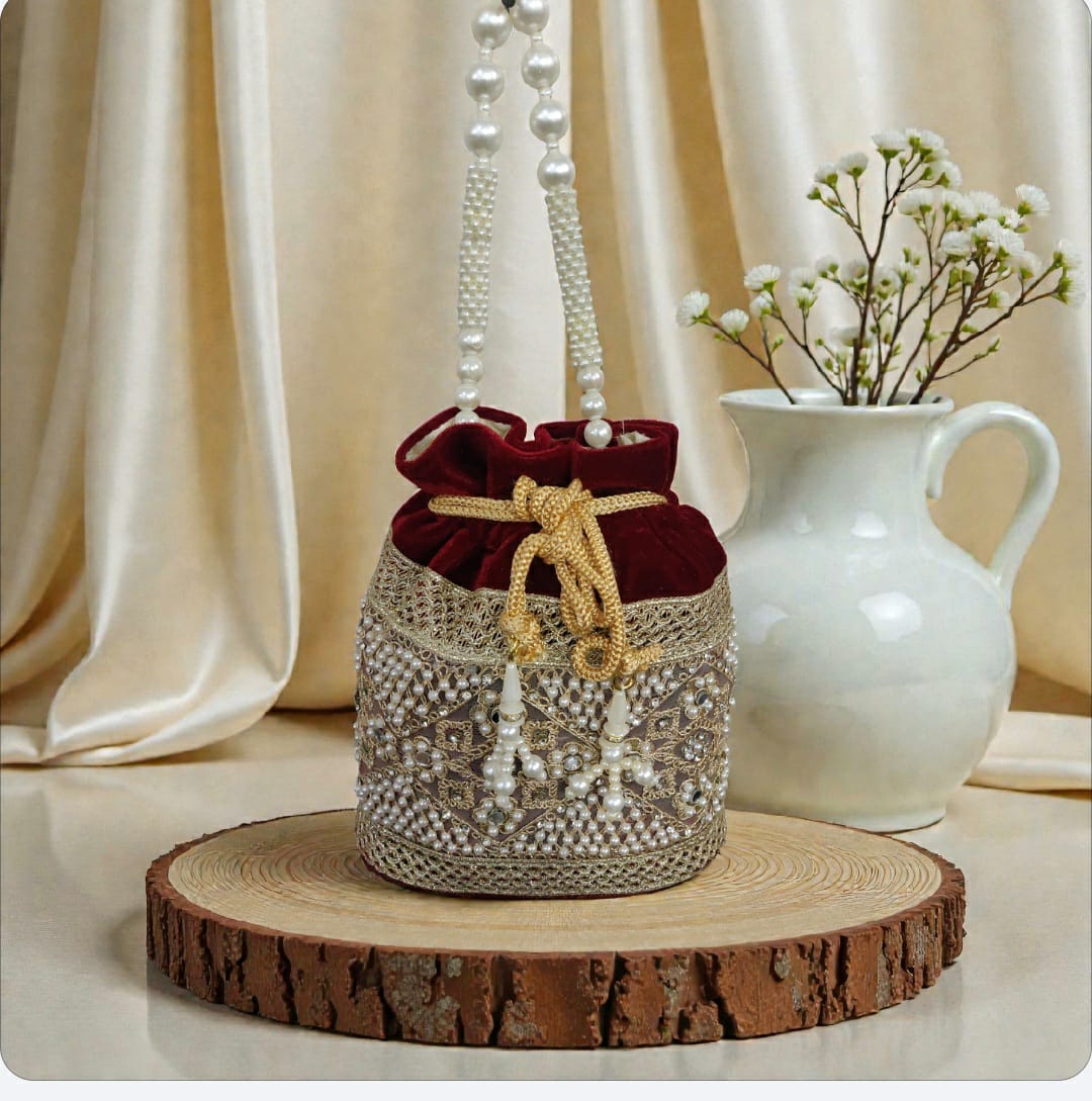VRPS Handicrafts SWIS-3966 Front View