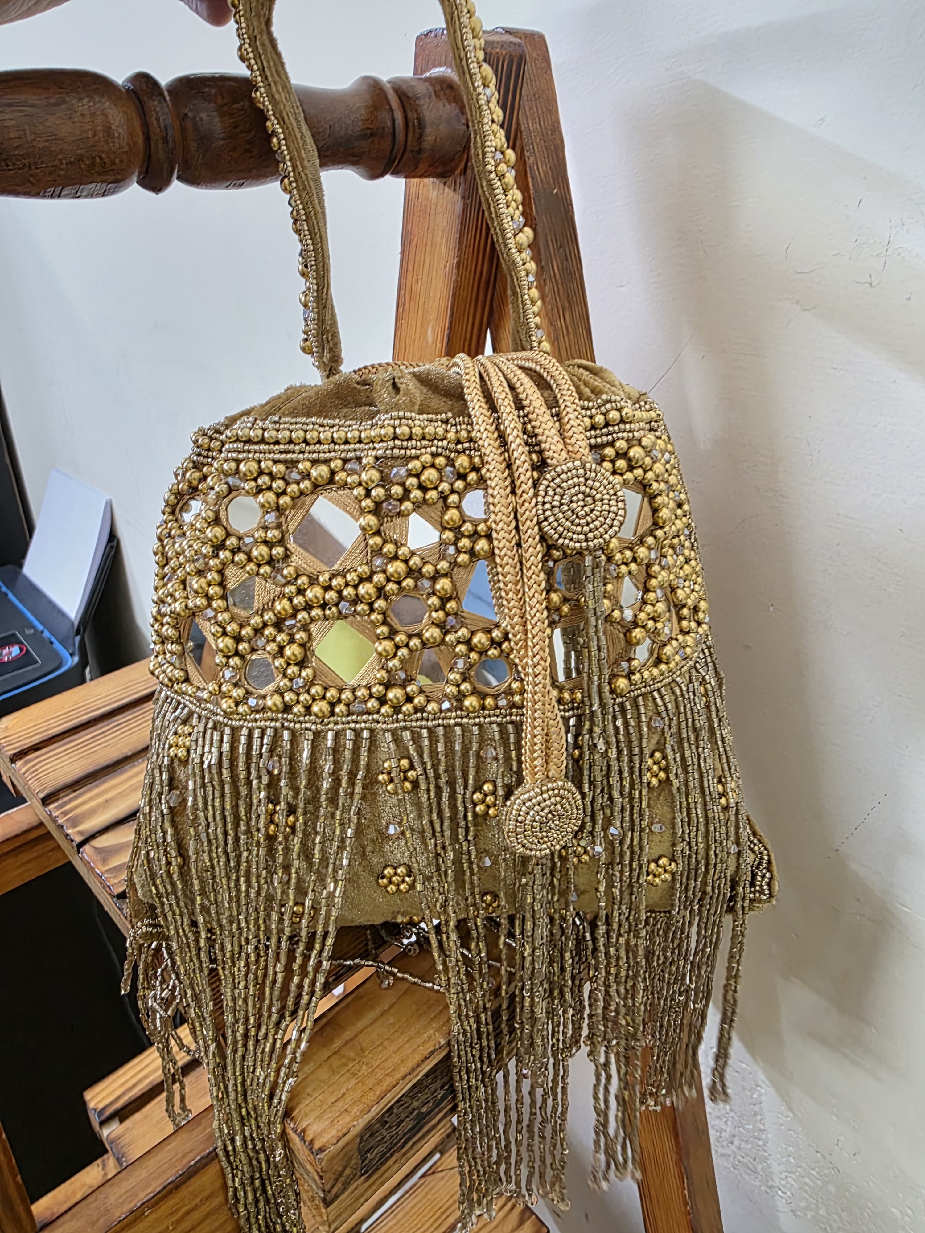 Mirror Designer Potli