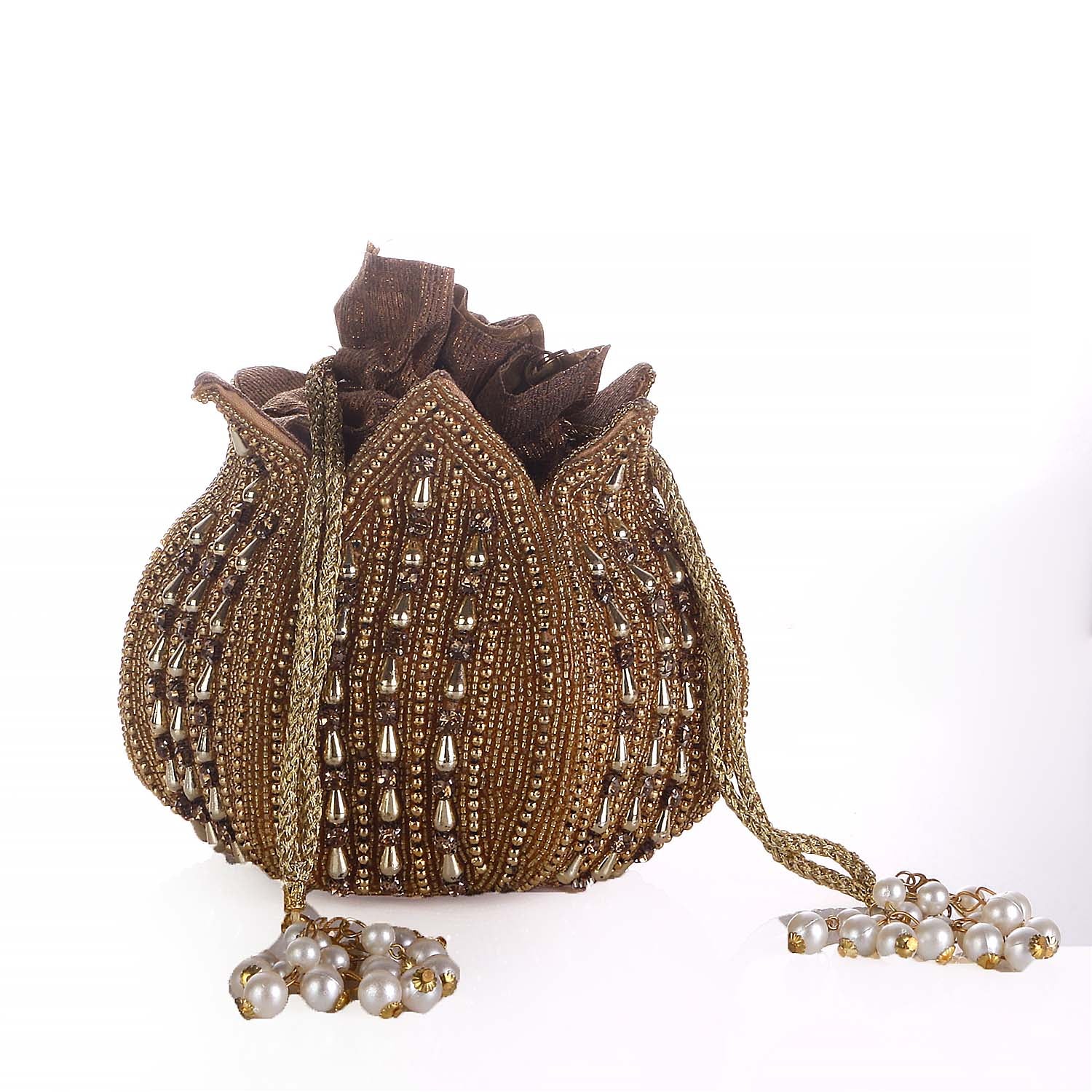 Swisni gold lotus style potli