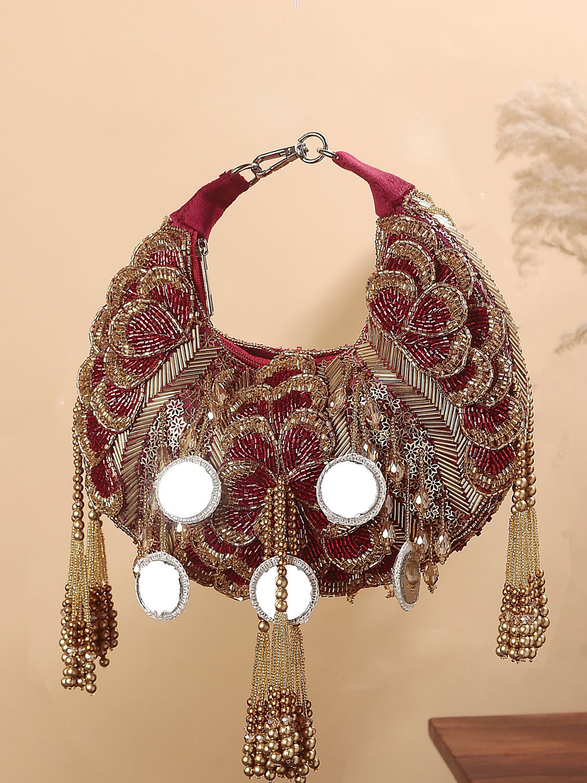 VRPS Handicrafts SWIS-1531 Front View