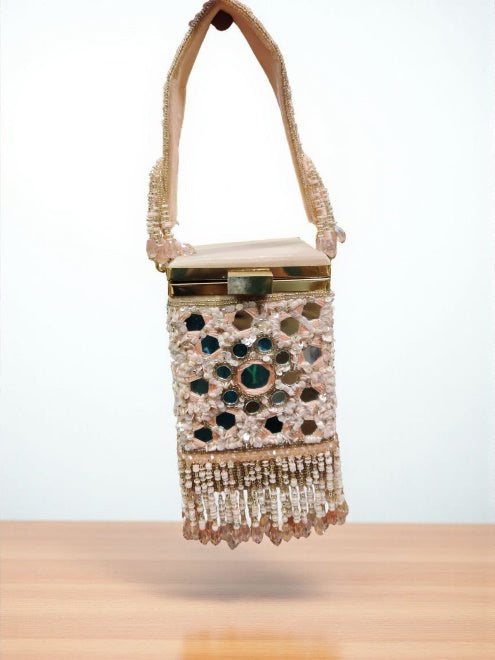VRPS Handicrafts SWIS-2938 Front View