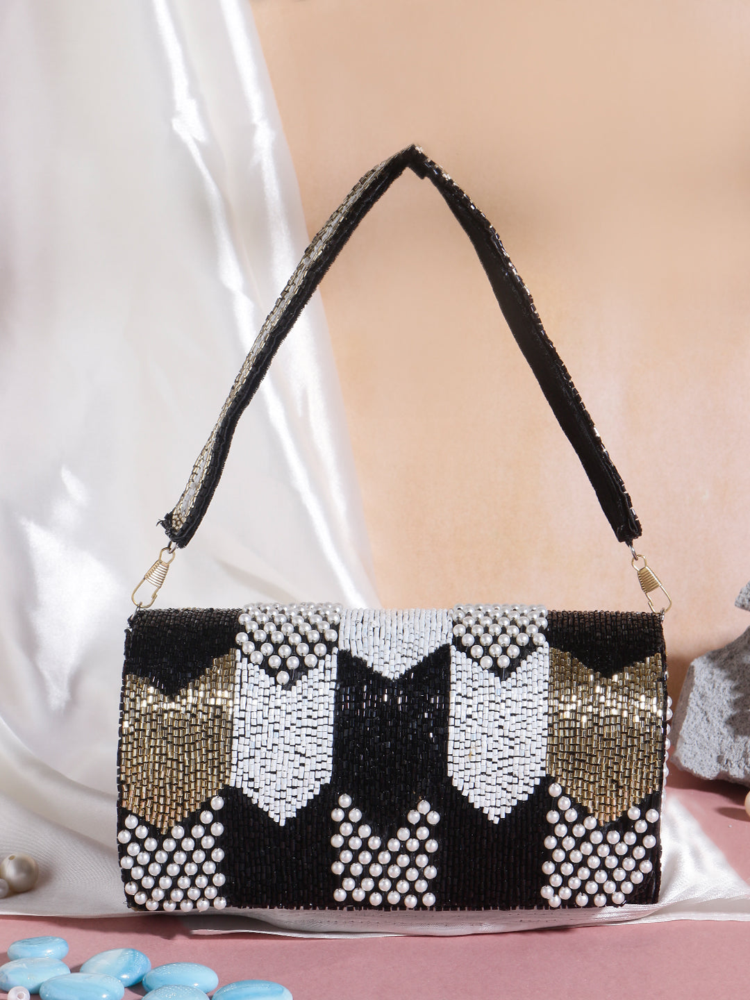 Swisni black katdana flap bag