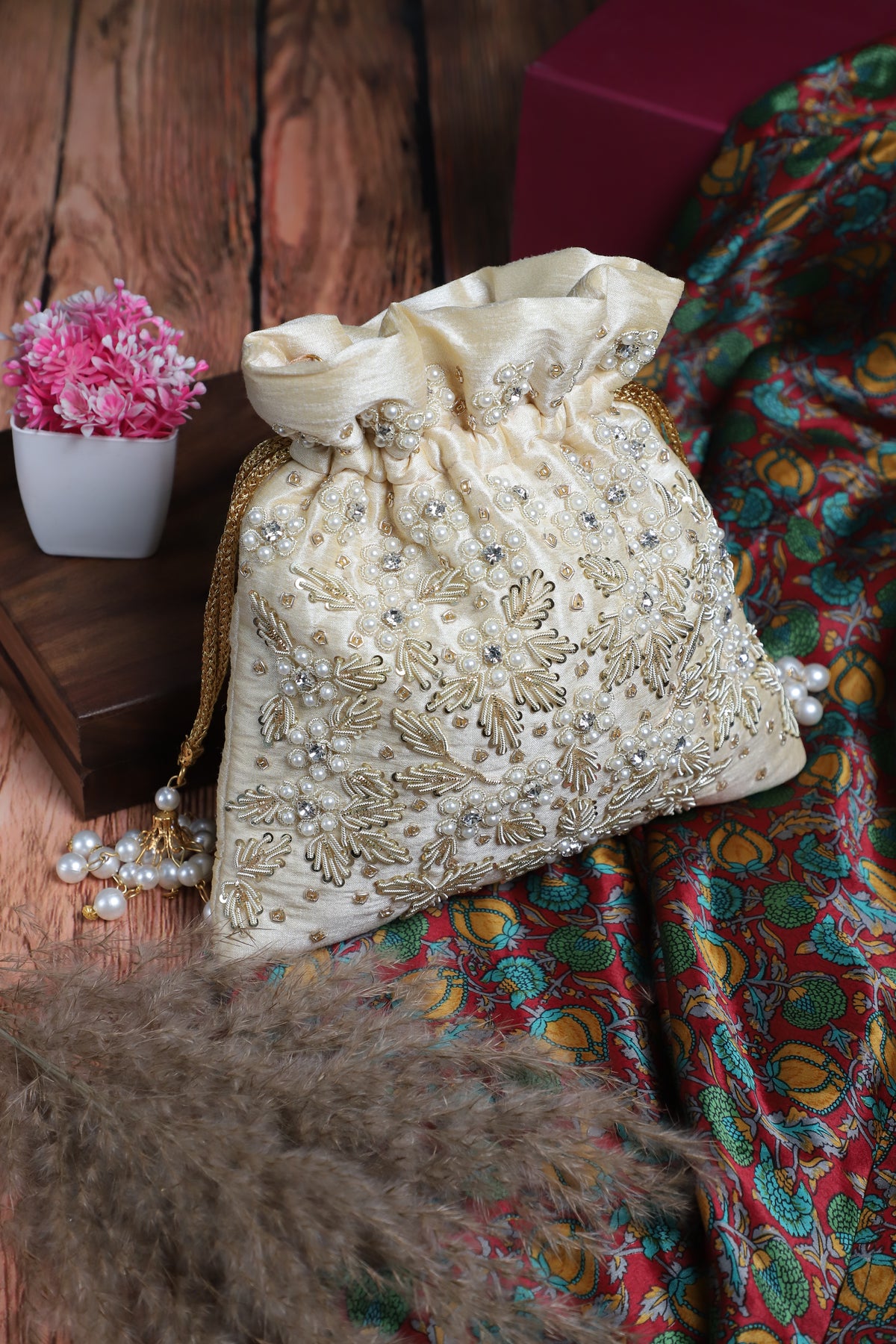 VRPS Heart Shape Clutch | Handcrafted Ethnic Bag | SWIS-3083 | Additional Angle