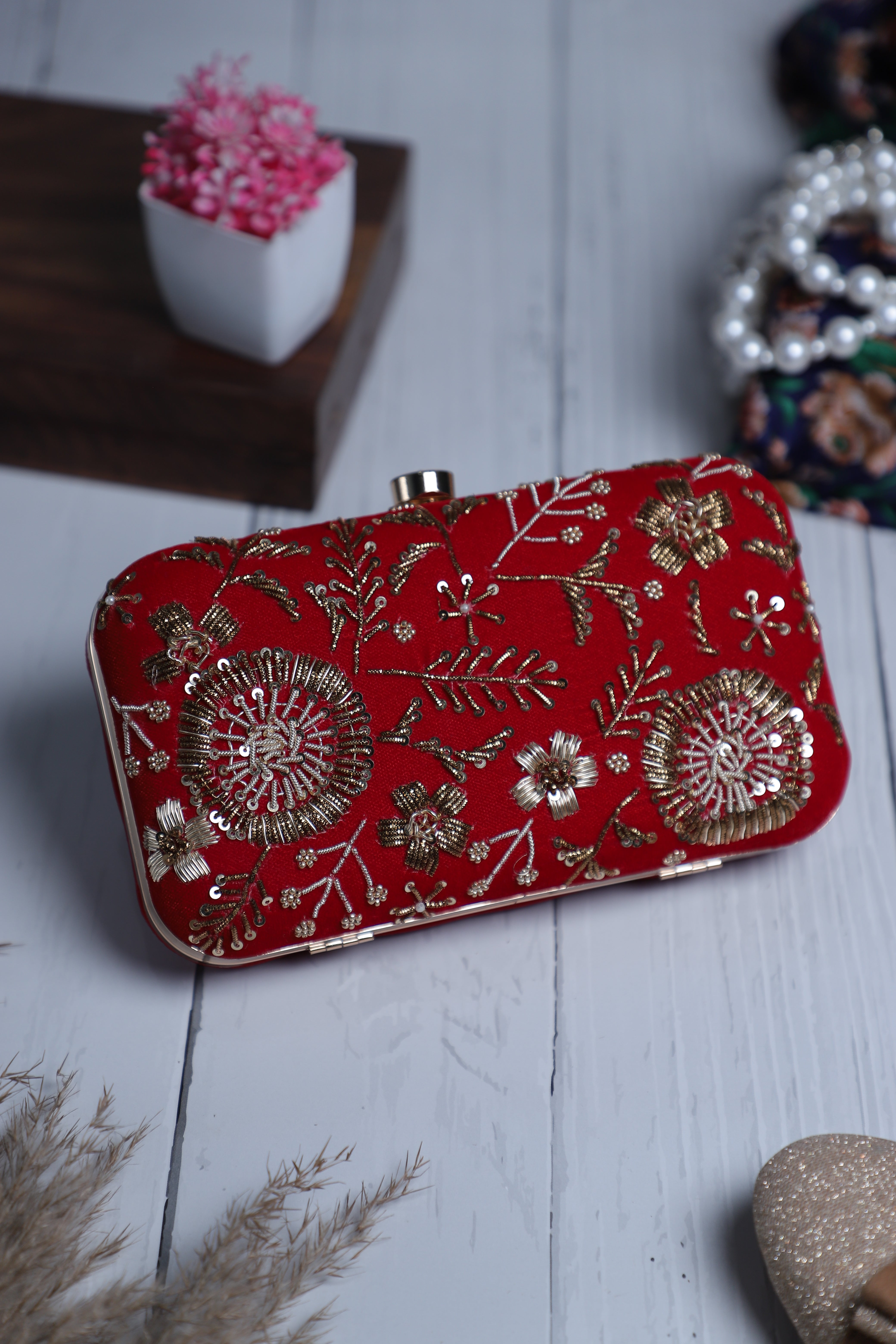 VRPS Bucket Bag | Handcrafted Ethnic Bag | SWIS-3371 | Additional Angle
