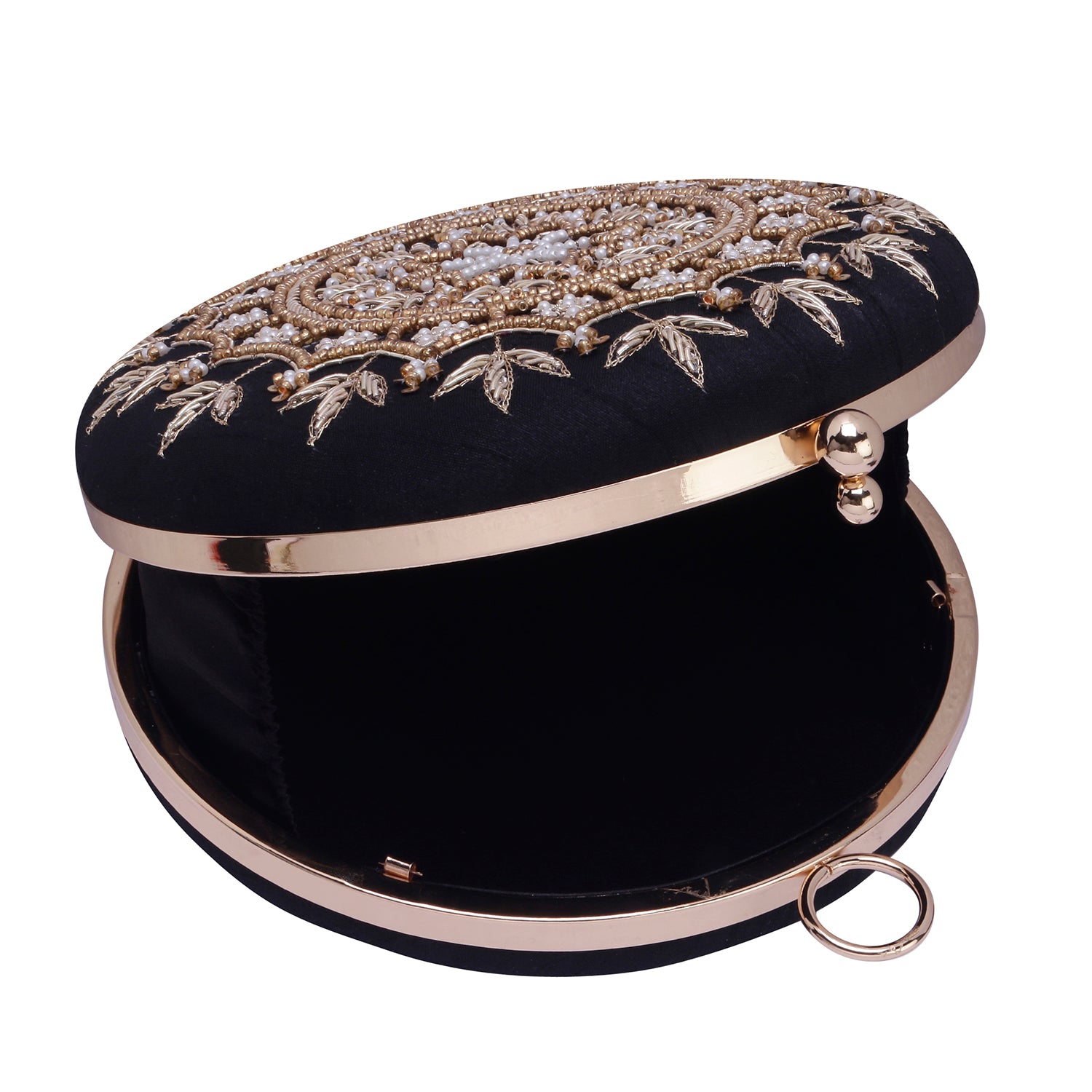 black round clutch
