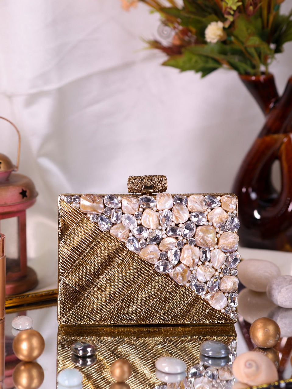 VRPS MOP Clutch | Handcrafted Ethnic Bag | SWIS-2067 | Additional Angle