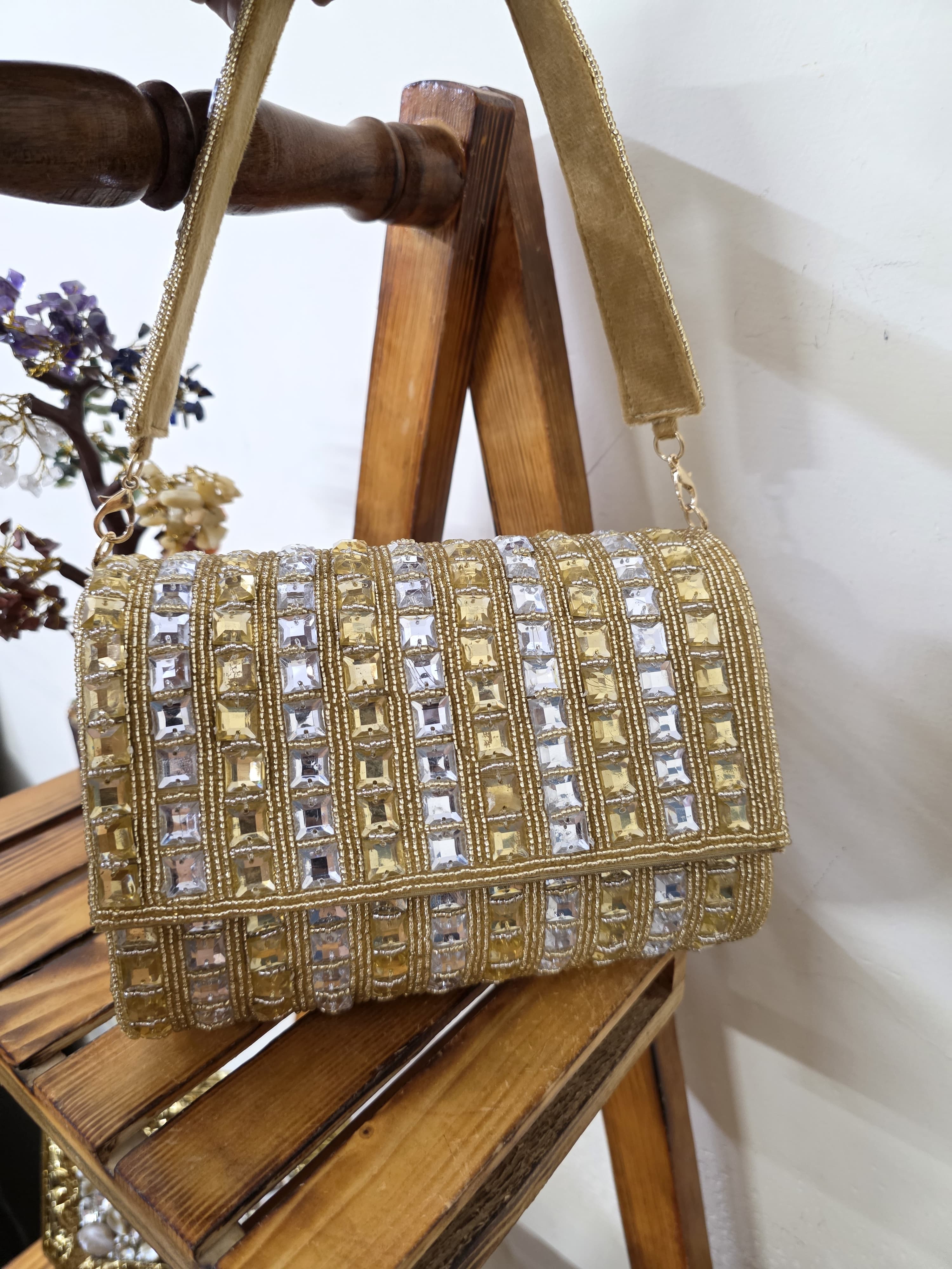 VRPS Flap Bag | Handcrafted Ethnic Bag | SWIS-2320