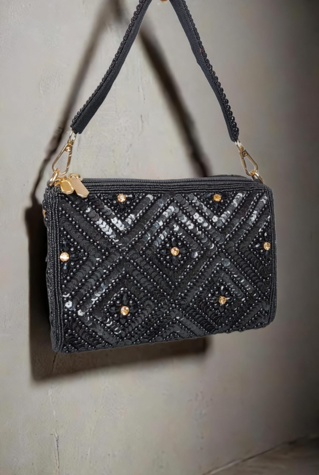 VRPS Royal Clutch | Handcrafted Ethnic Bag | SWIS-2611
