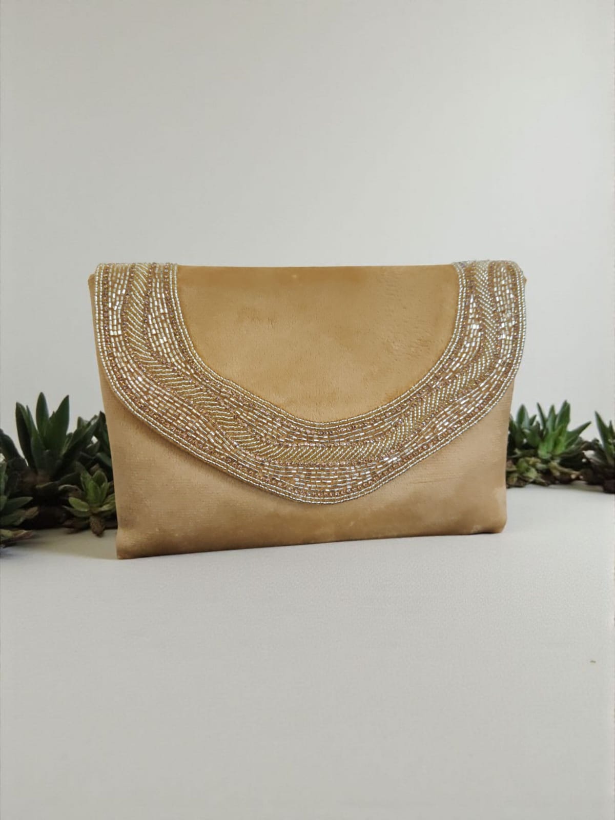 VRPS Flap Bag | Handcrafted Ethnic Bag | SWIS-3171 | Additional Angle