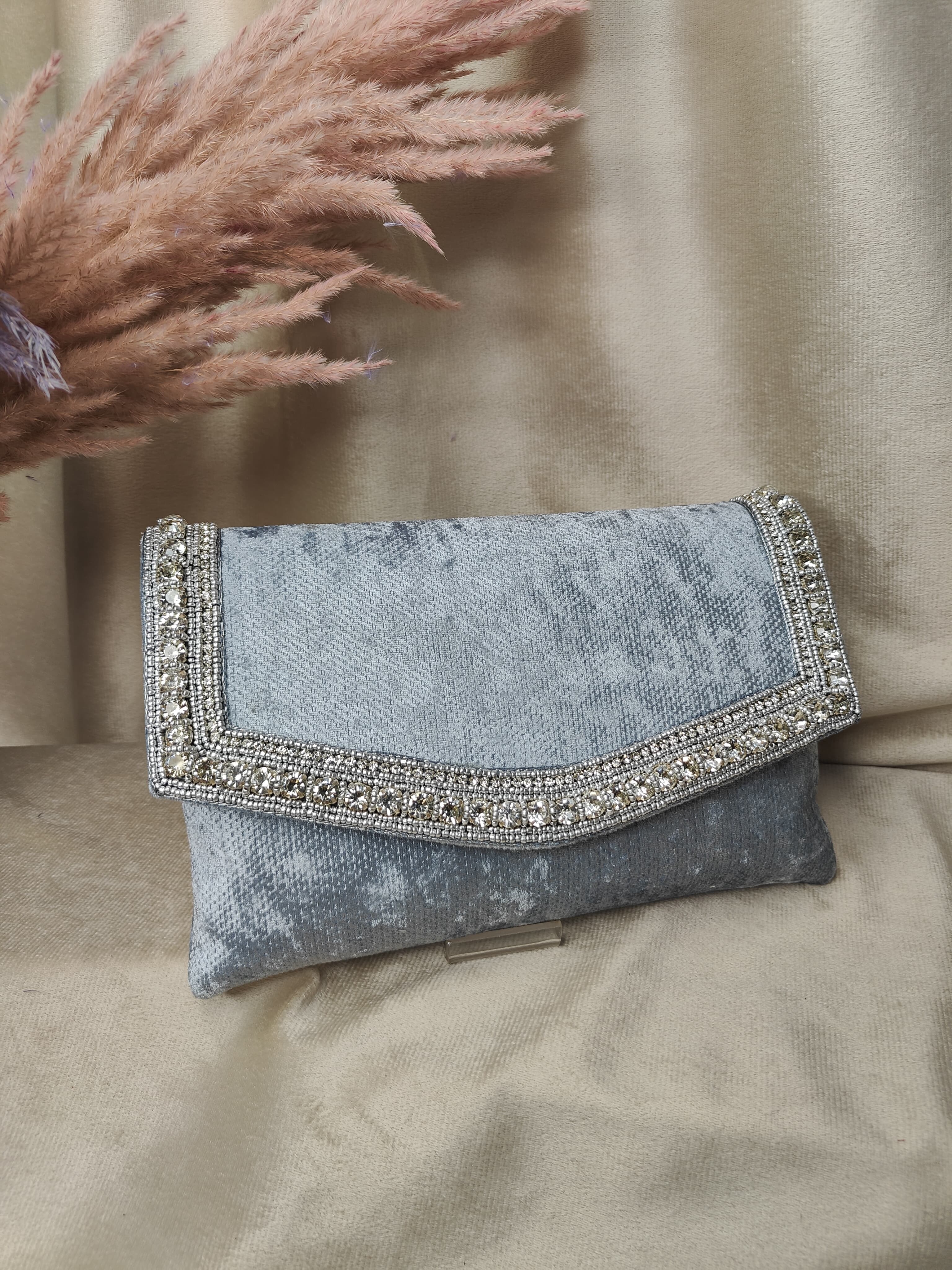 VRPS Flap Bag | Handcrafted Ethnic Bag | SWIS-3255