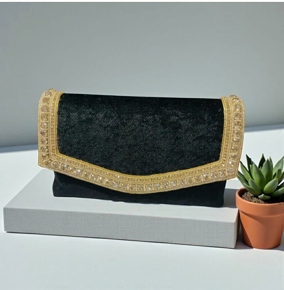 VRPS Flap Bag | Handcrafted Ethnic Bag | SWIS-3271 | Additional Angle