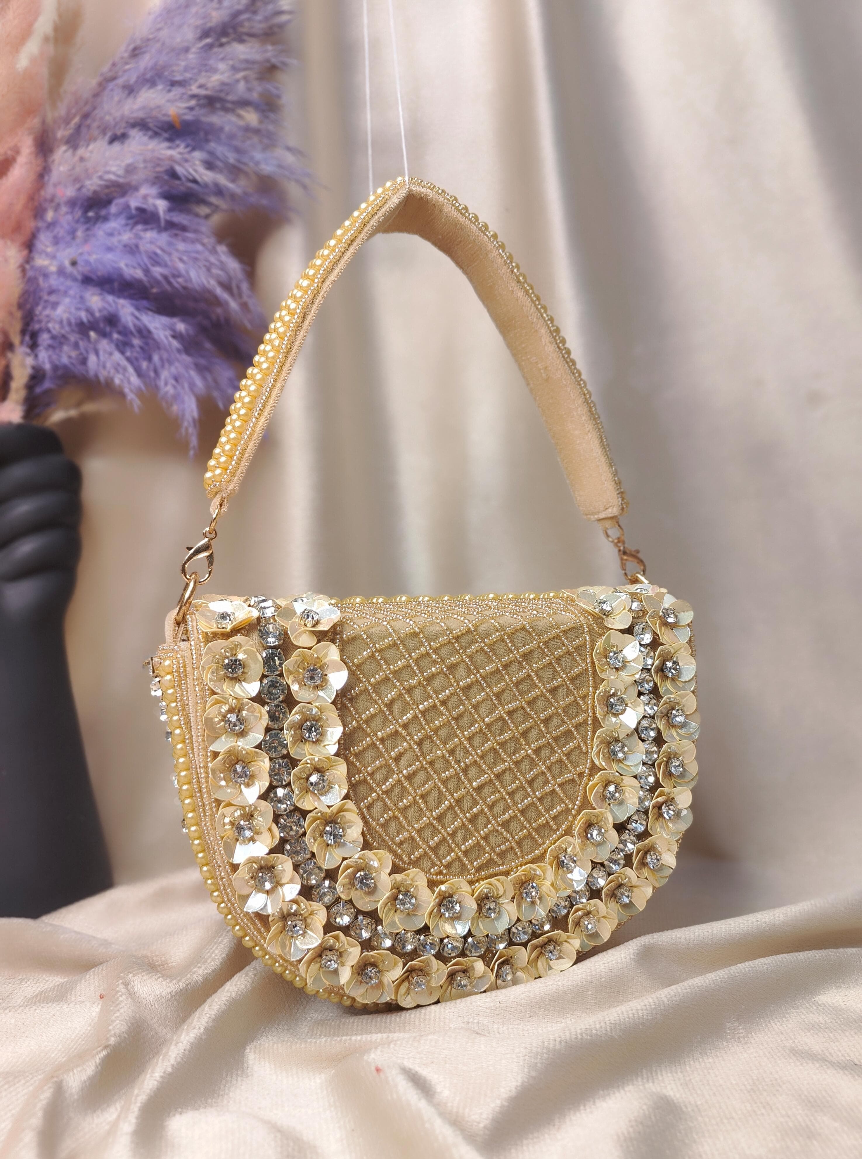 VRPS Flap Bag | Handcrafted Ethnic Bag | SWIS-3339