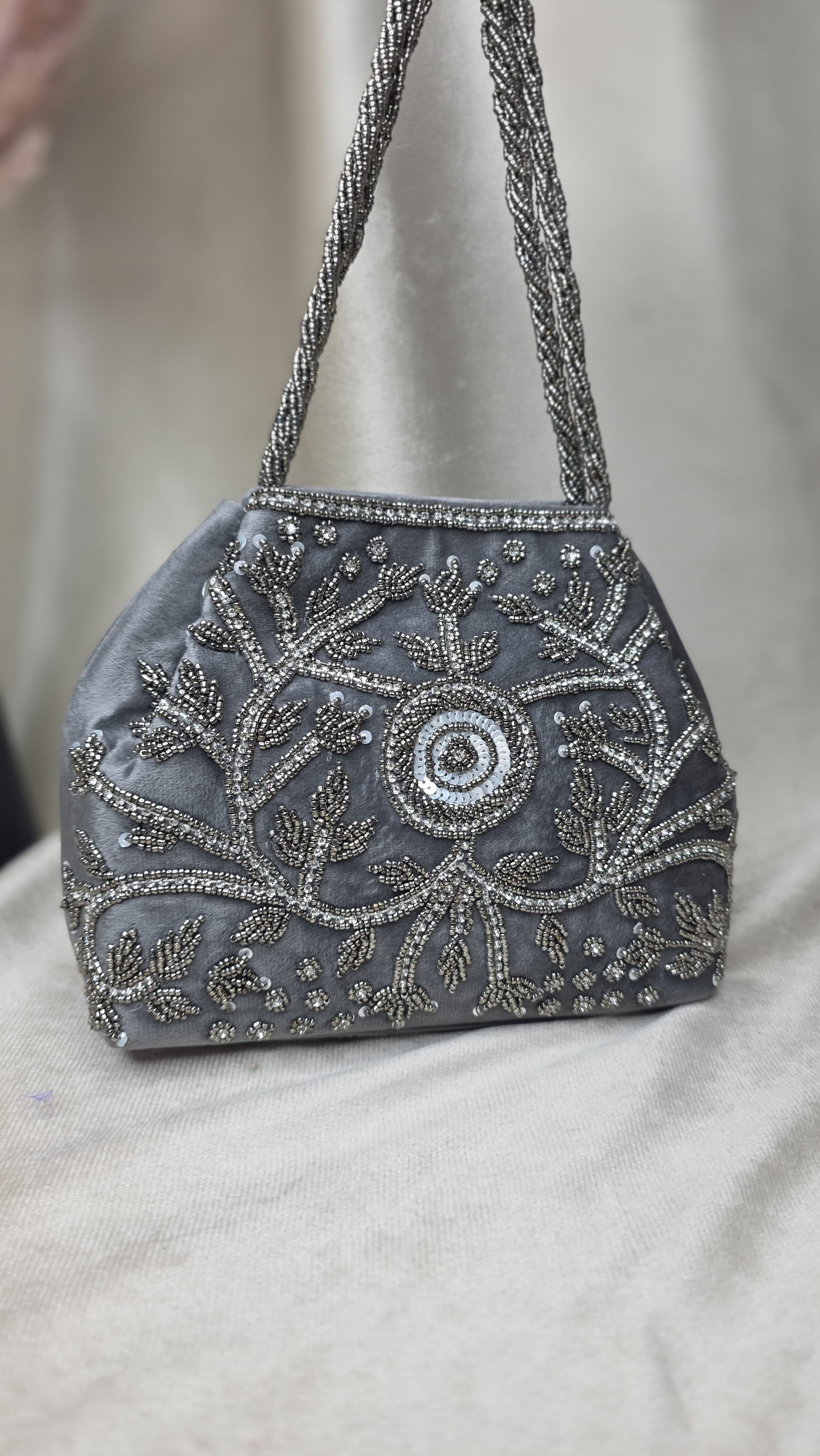 VRPS Bucket Bag | Handcrafted VRPS Bucket Bag | SWIS-3426