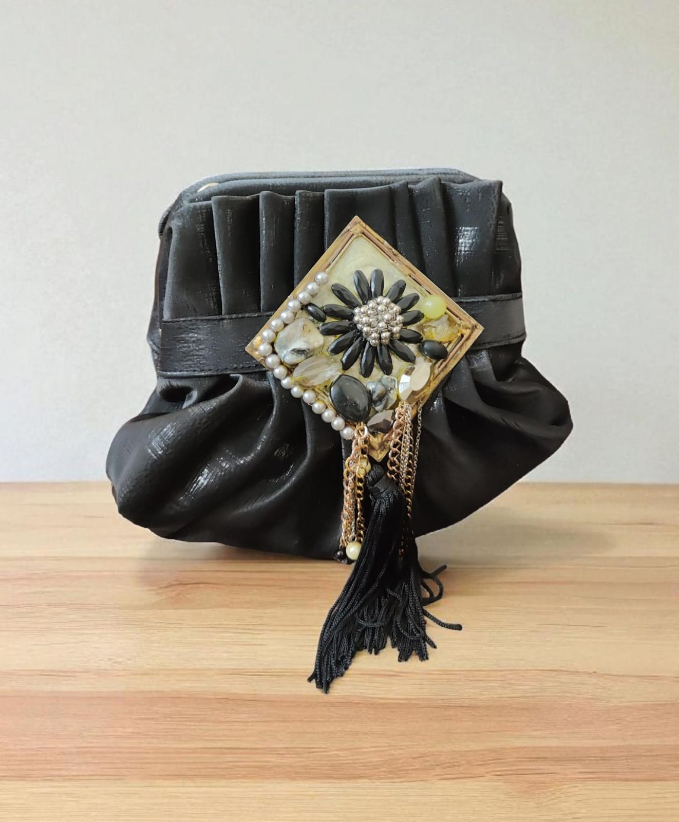 VRPS Classic Clutch | Handcrafted VRPS Classic Clutch | SWIS-3478