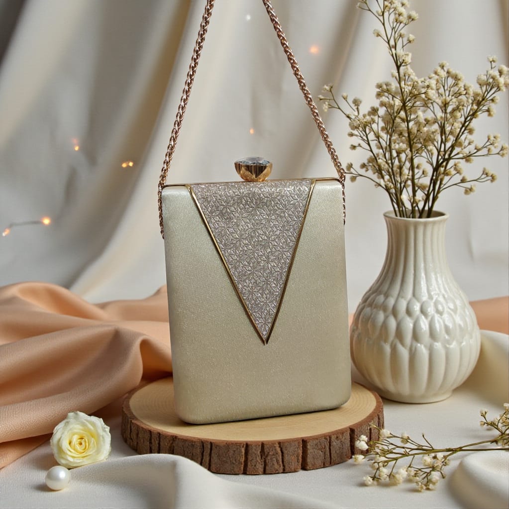 VRPS Classic Clutch | Handcrafted VRPS Classic Clutch | SWIS-3931