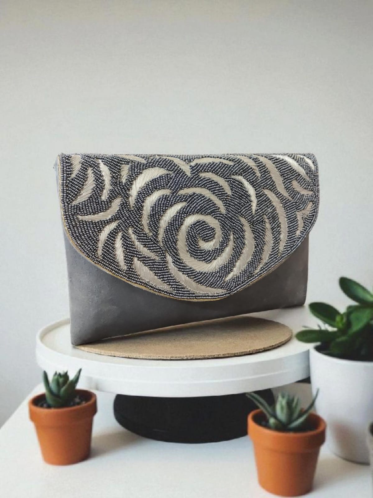 VRPS Flap Bag | Handcrafted Ethnic Bag | SWIS-4000