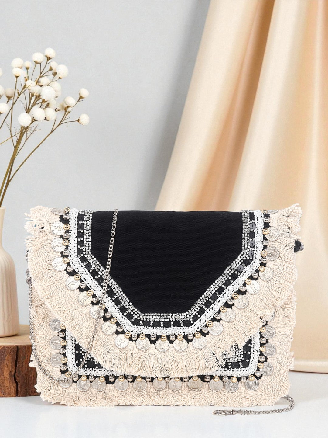 Handcrafted Banjara Boho Bag SWIS-416 | VRPS Handicrafts | Indian Ethnic Bag