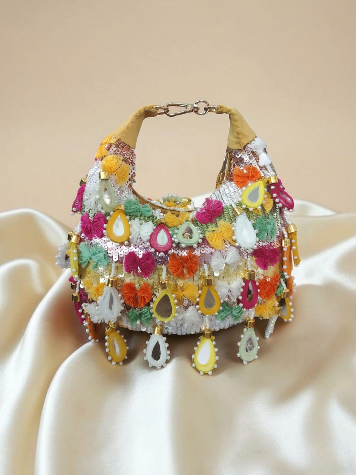 VRPS Moon Bags | Handcrafted Ethnic Bag | SWIS-4398 | Additional Angle