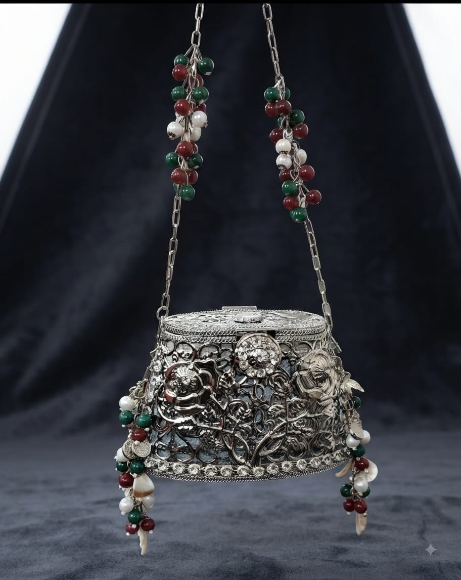 VRPS Metal Clutch | Handcrafted Ethnic Bag | SWIS-5374
