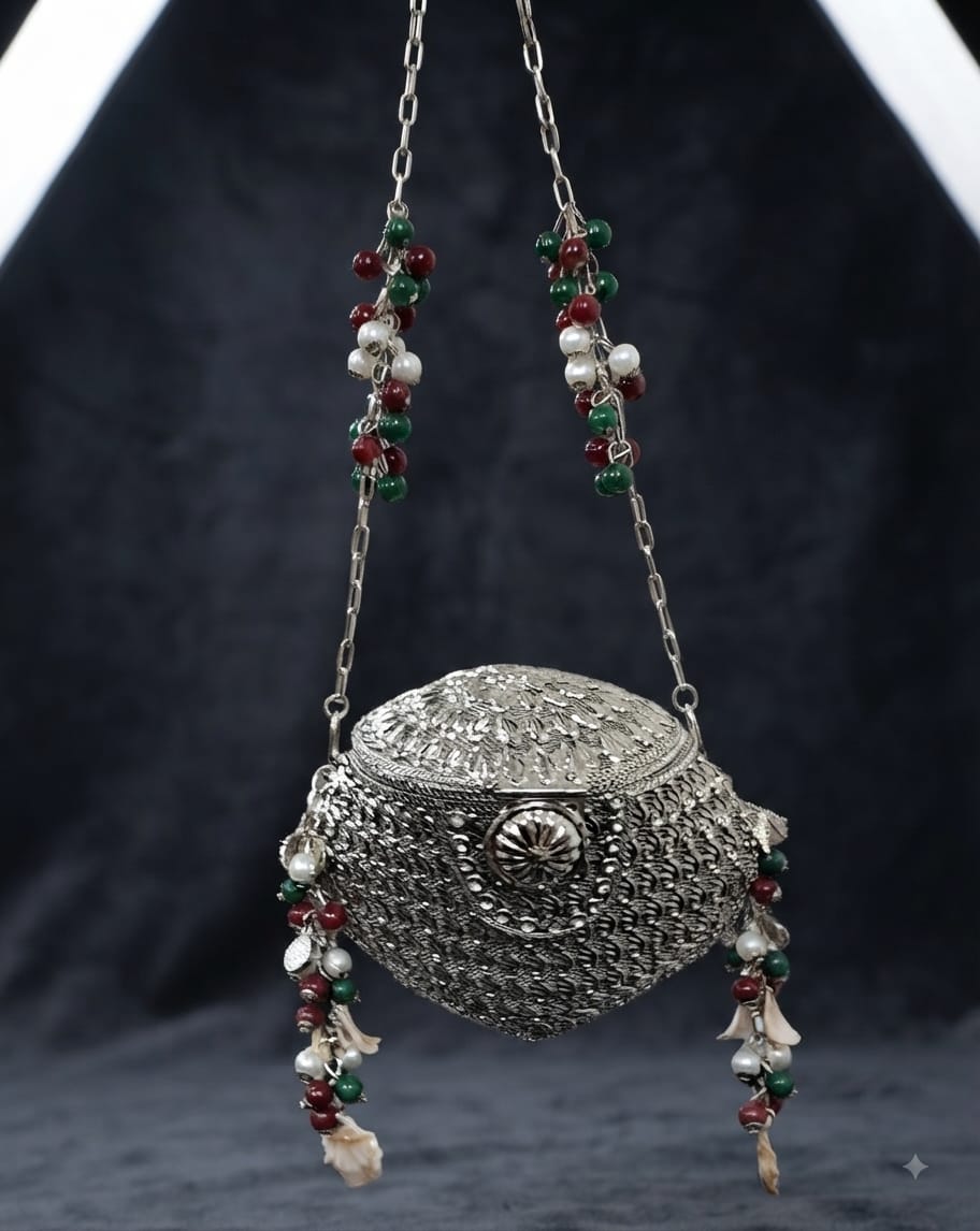 VRPS Metal Clutch | Handcrafted Ethnic Bag | SWIS-5381