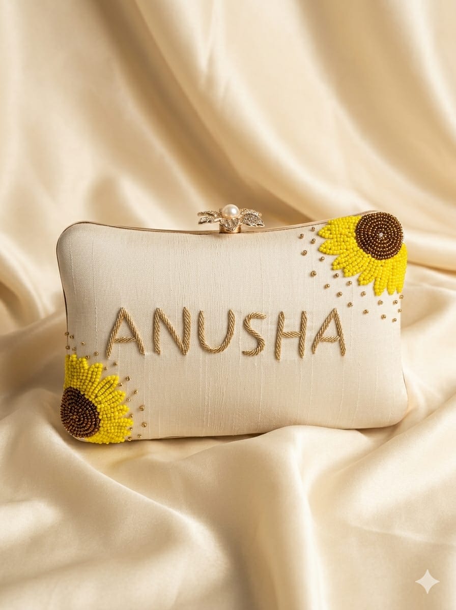 MONOGRAM CLUTCHES - SWIS-5740