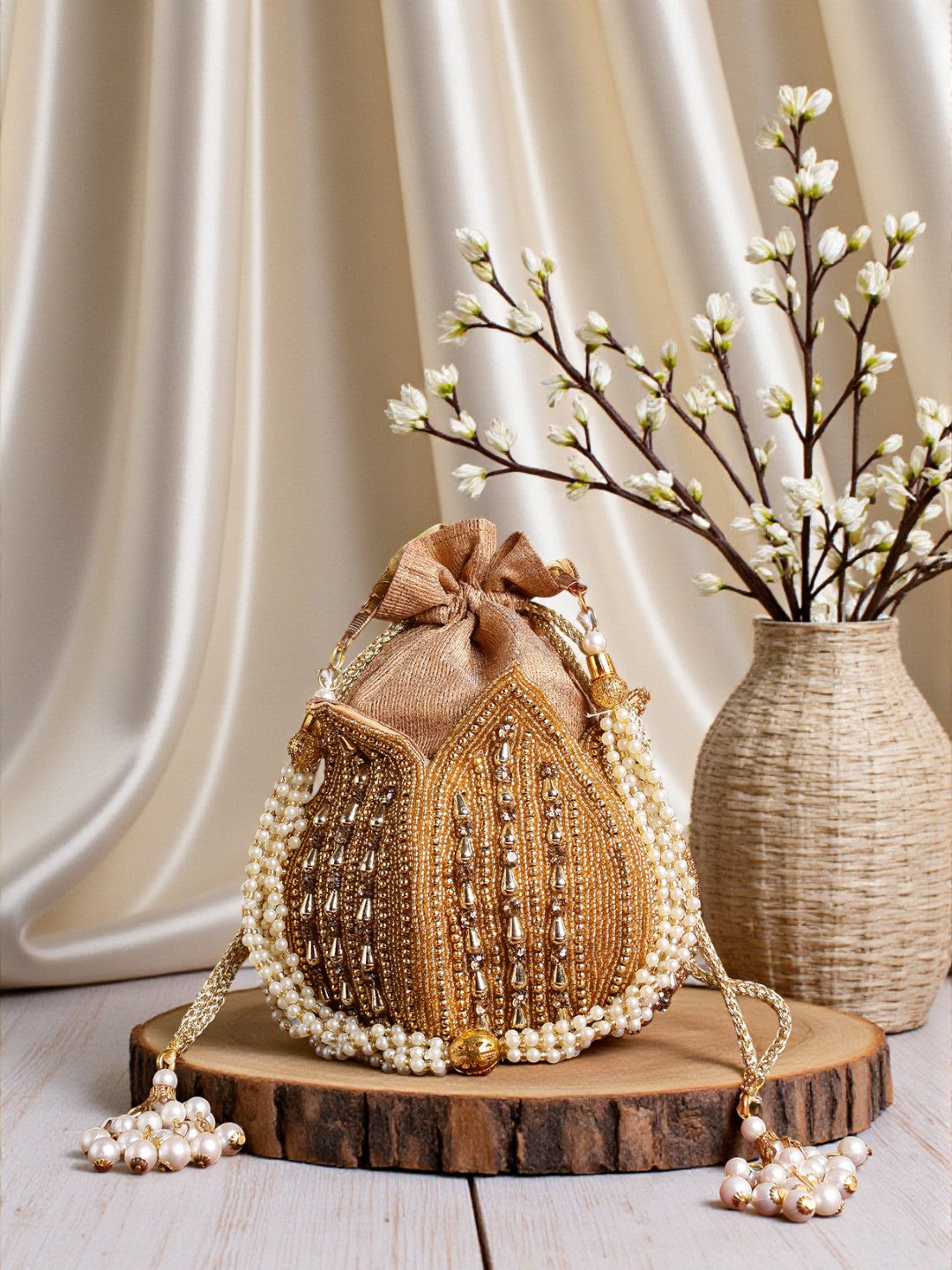 VRPS Lotus Potli | Handcrafted Ethnic Bag | SWIS-598