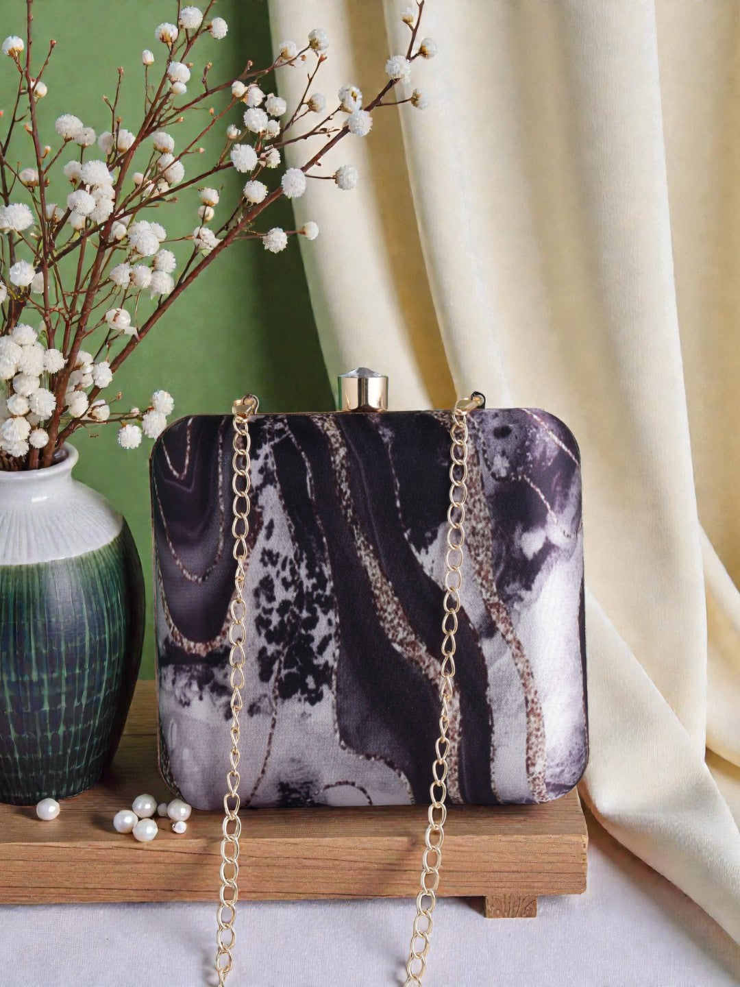 VRPS Printed Clutch | Handcrafted Ethnic Bag | SWIS-999
